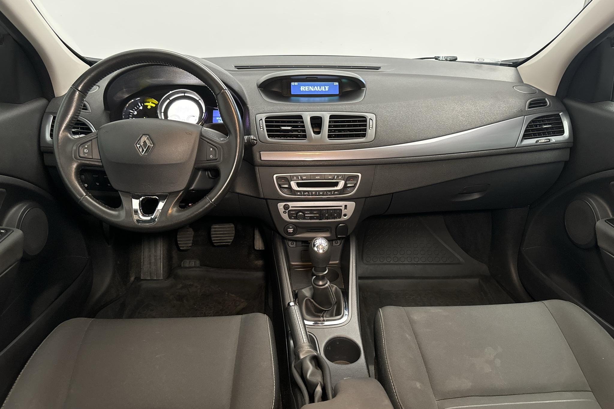 Renault Mégane Phas III 1.5 dCi Sports Tourer (110hk) - 80 600 km - Manuaalinen - hopea - 2015