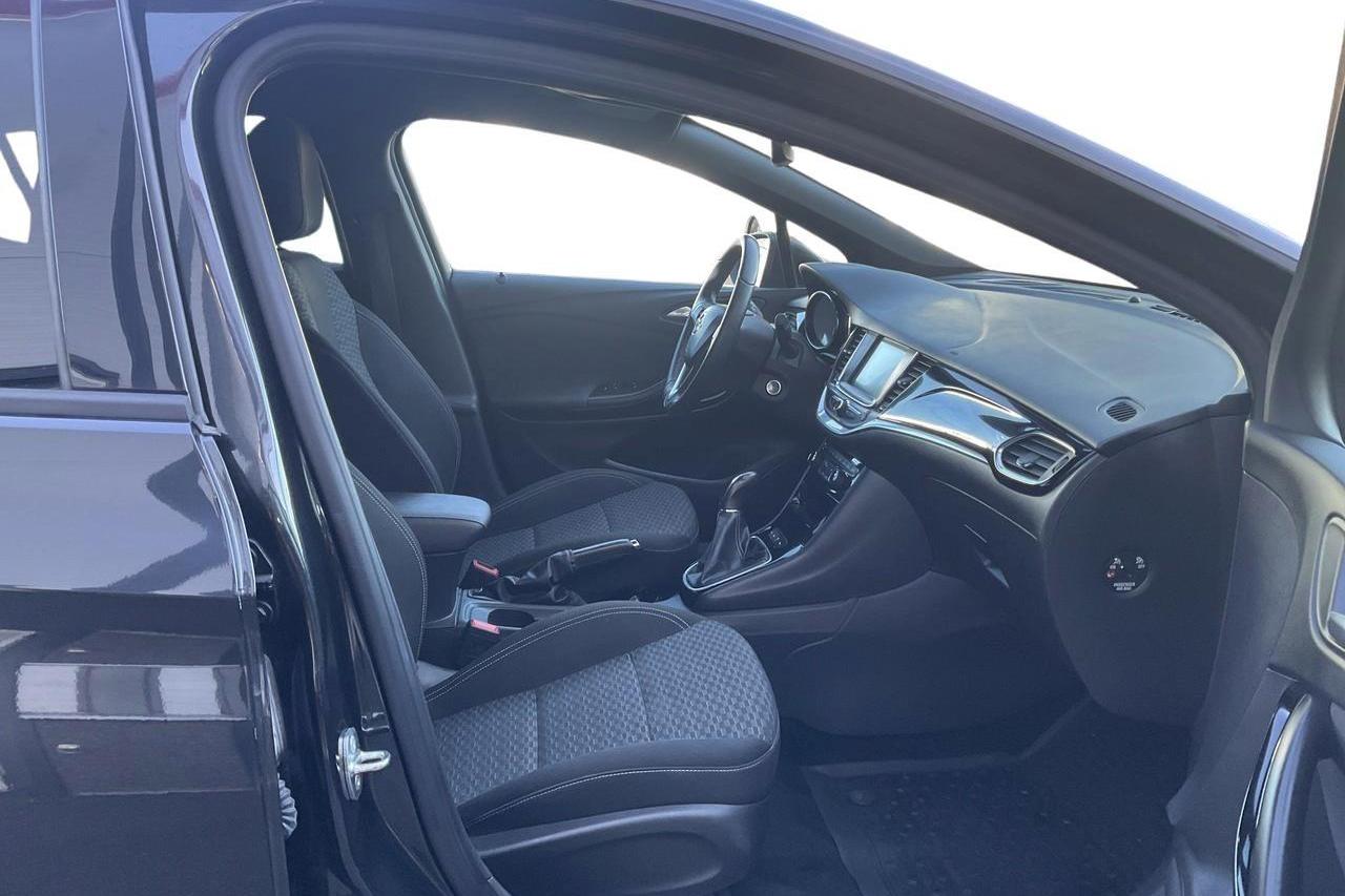 Opel Astra 1.4 Turbo ECOTEC 5dr (125hk) - 86 990 km - Manualna - czarny - 2016