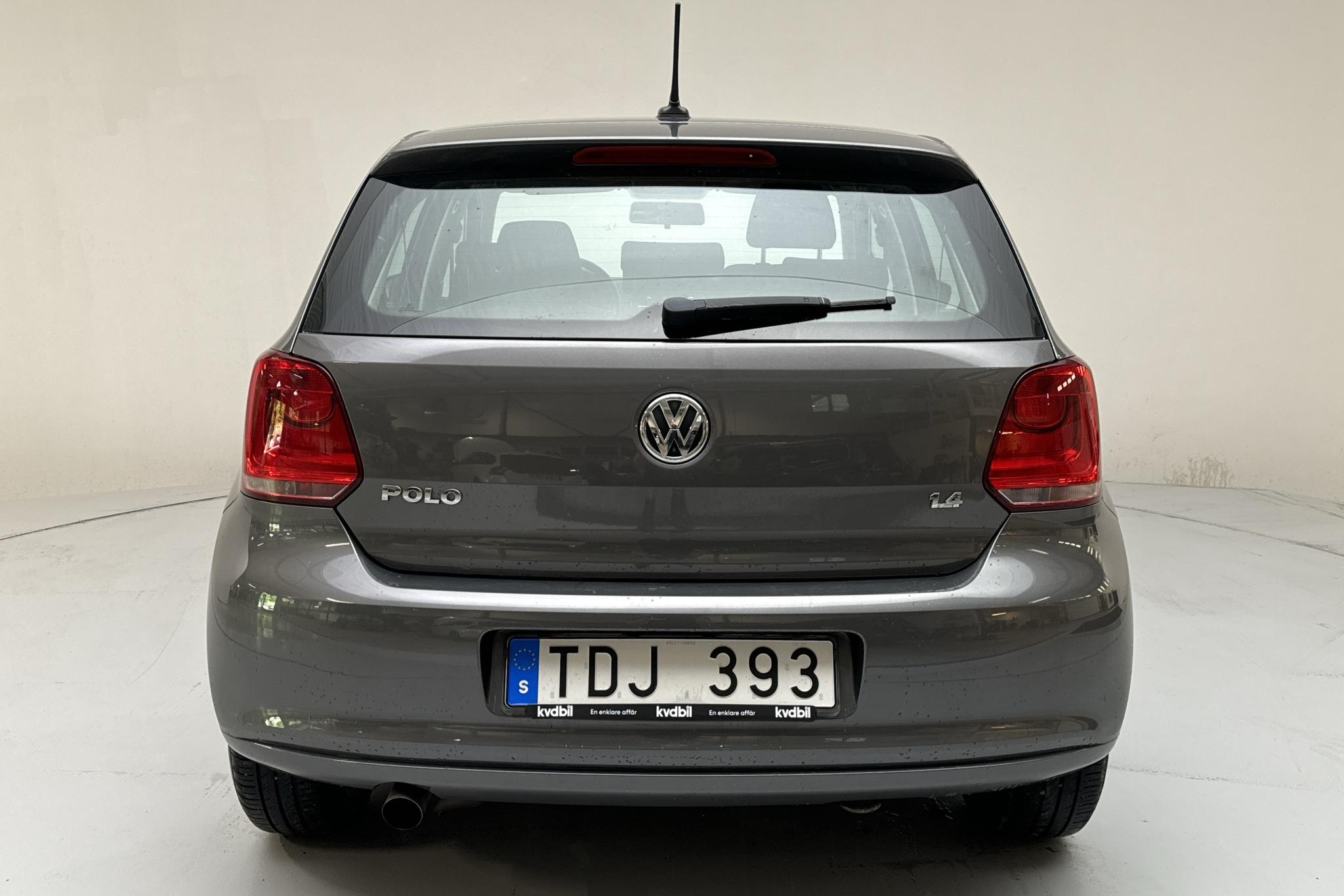 VW Polo 1.4 5dr (85hk) - 123 540 km - Manuaalinen - Dark Grey - 2014