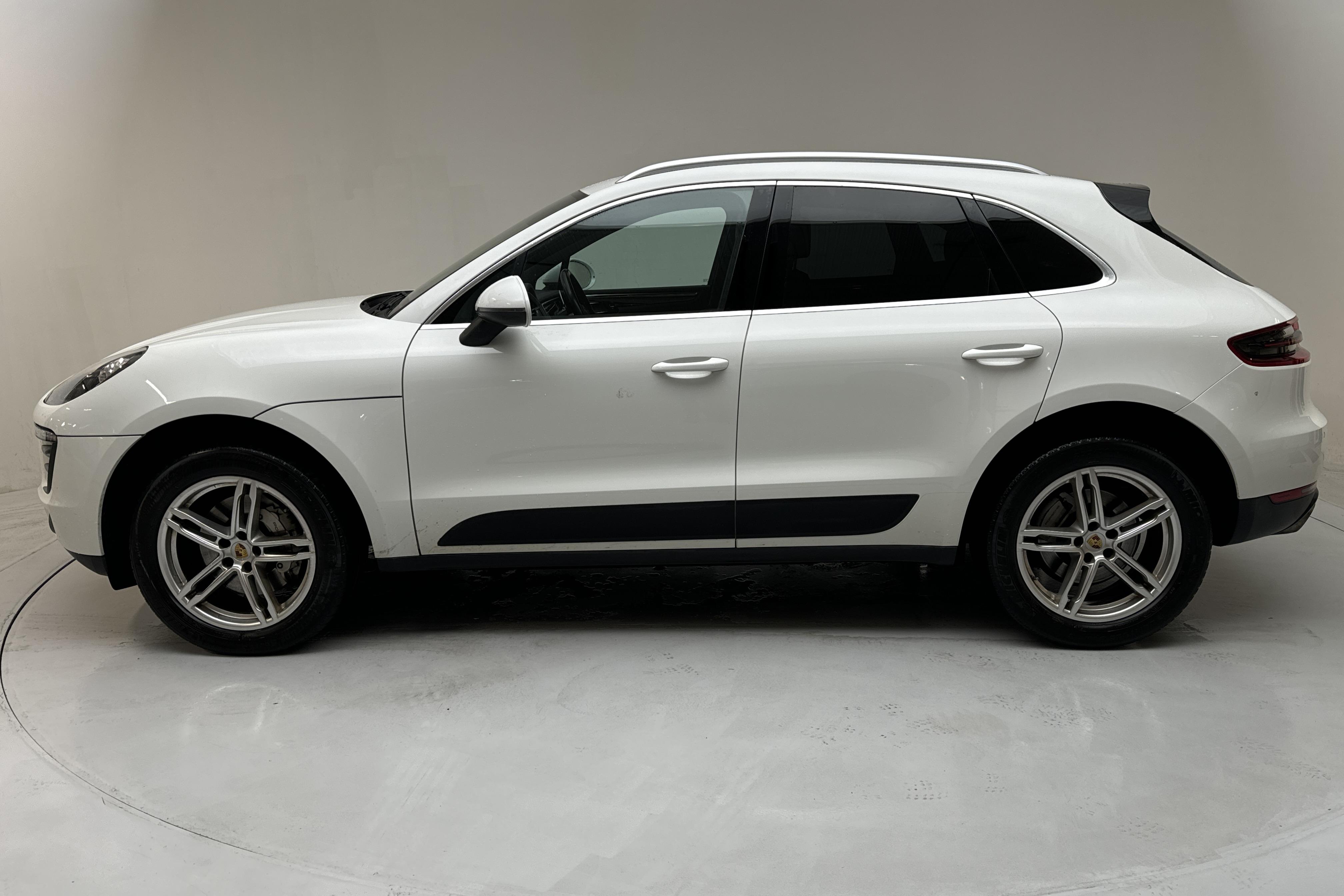 Porsche Macan 3.0 S Diesel (258hk) - 189 670 km - Automaattinen - valkoinen - 2015