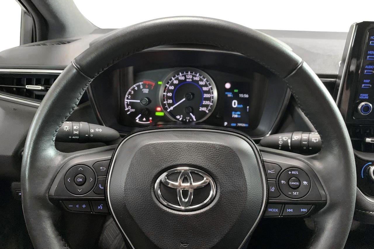 Toyota Corolla 1.8 Hybrid Touring Sports (122hk) - 79 930 km - Automatyczna - biały - 2021