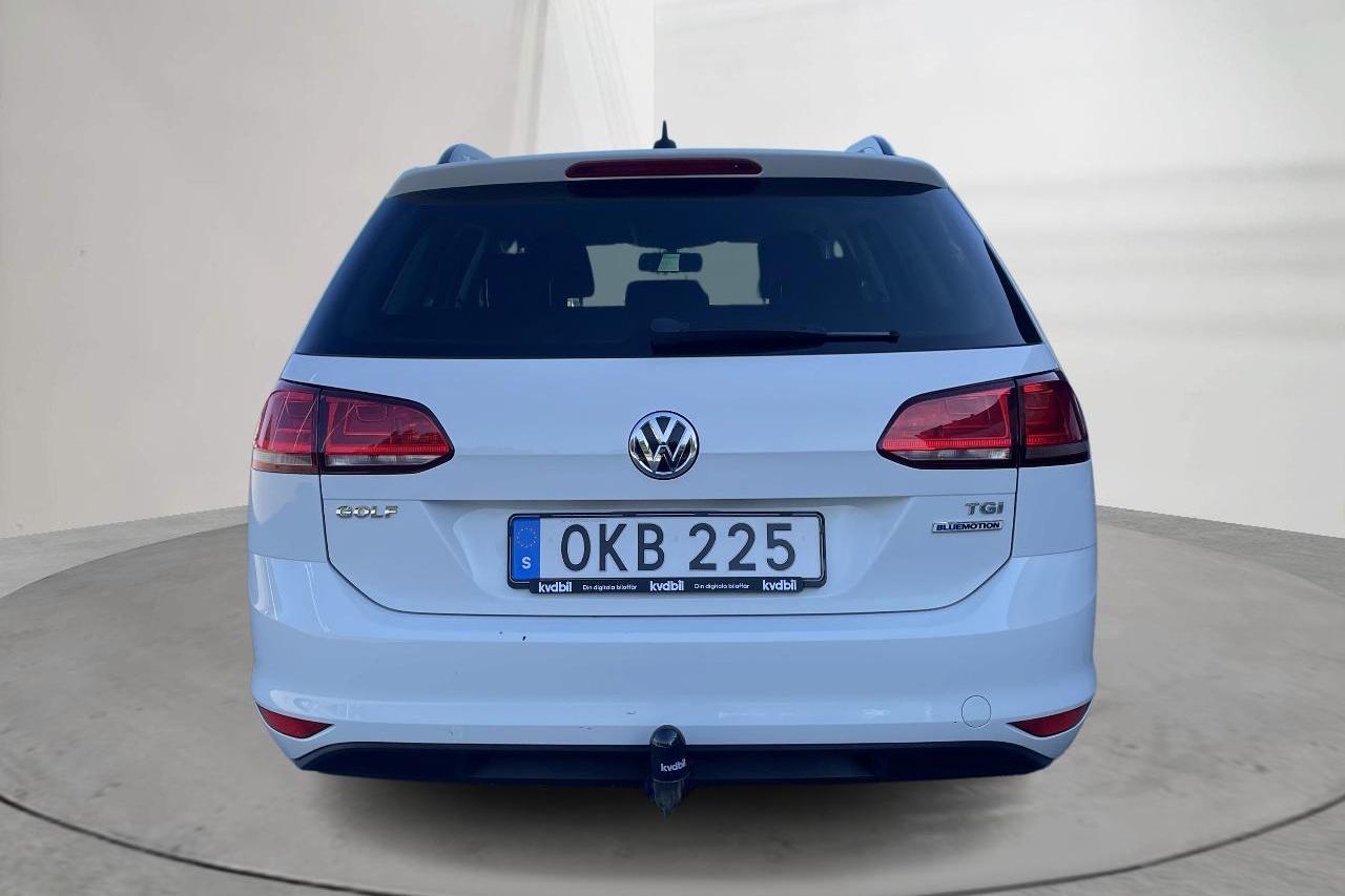 VW Golf VII 1.4 TGI BlueMotion Sportscombi (110hk) - 186 390 km - Automatic - white - 2017