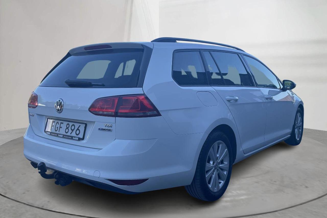 VW Golf VII 1.6 TDI BlueMotion Sportscombi (110hk) - 139 640 km - Manuaalinen - valkoinen - 2015