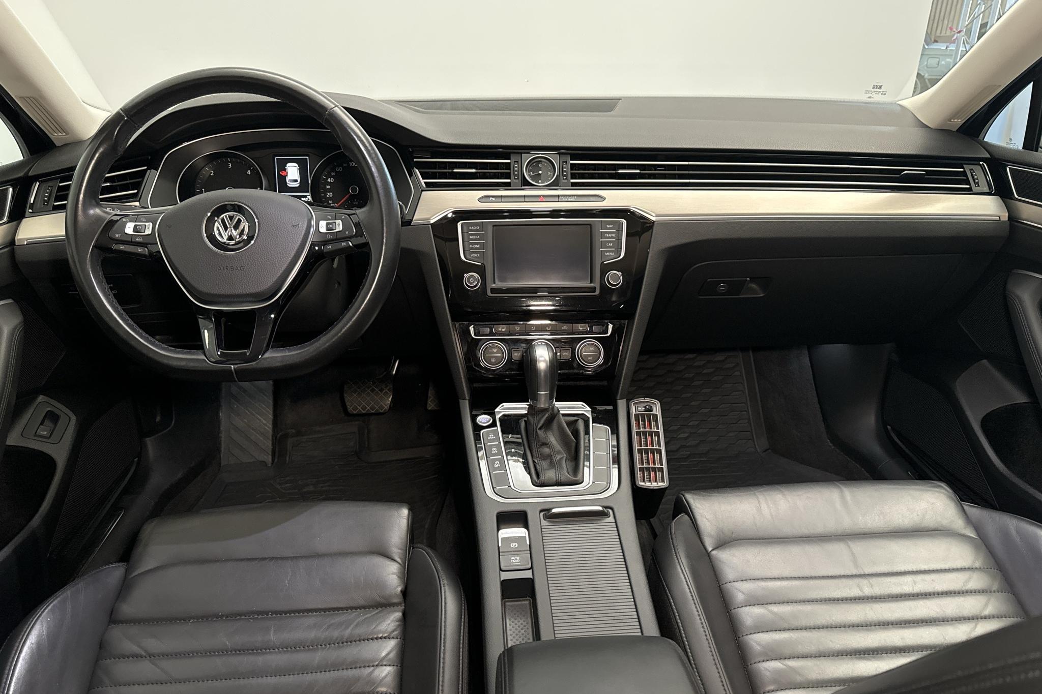 VW Passat 2.0 TDI Sportscombi 4MOTION (190hk) - 147 850 km - Automaatne - Dark Blue - 2016