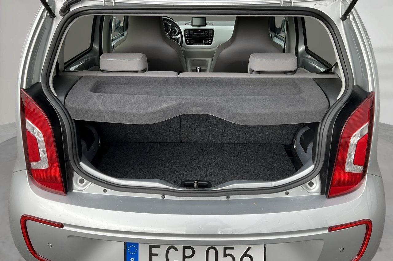 VW e-up! (82hk) - 30 240 km - Automaatne - hõbe - 2015