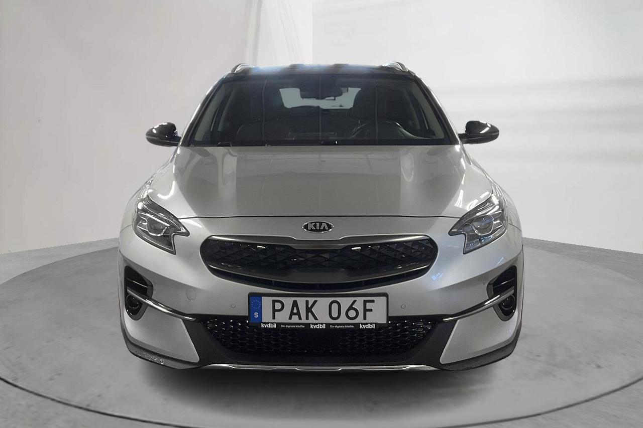 KIA XCeed 1.6 Plug-in Hybrid 5dr (141hk) - 98 650 km - Automatyczna - szary - 2021