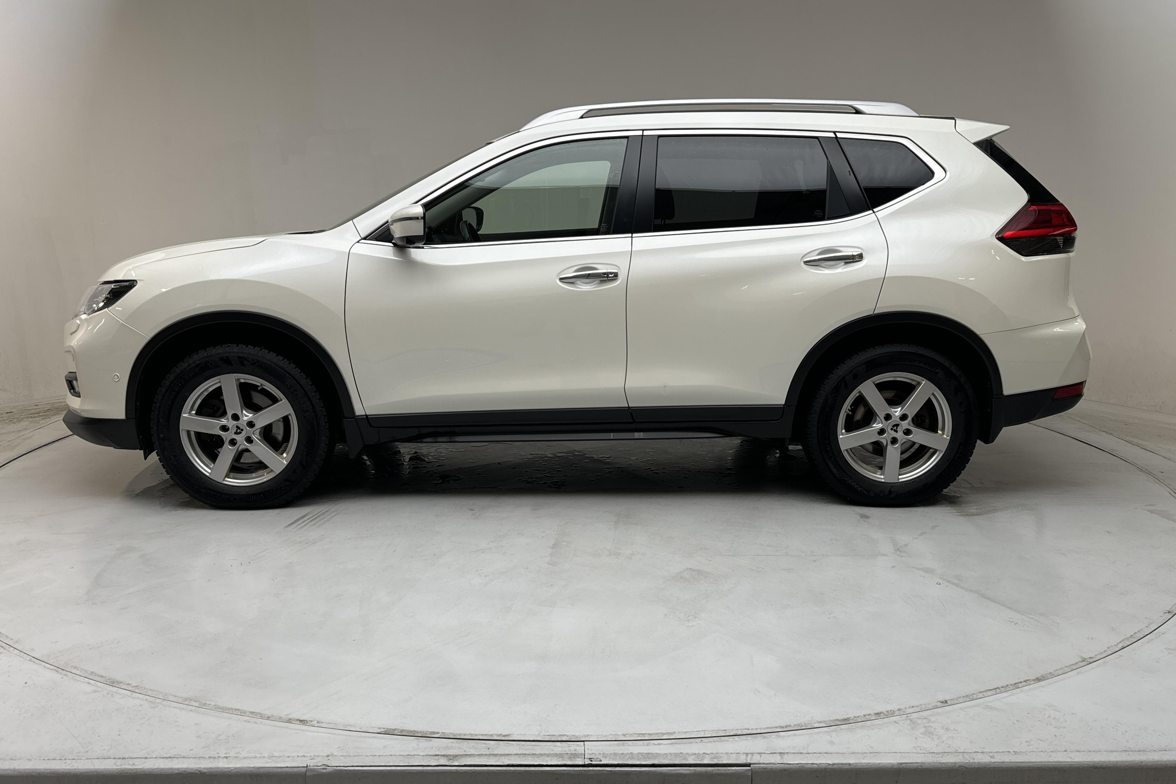 Nissan X-trail 1.7 dCi 4WD (150hk) - 187 940 km - Automaattinen - valkoinen - 2019