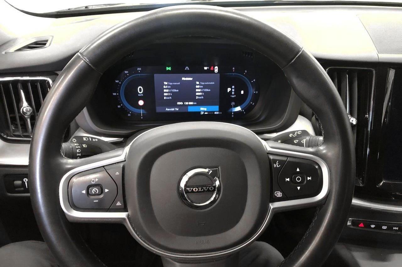 Volvo XC60 B4 AWD Mildhybrid, Diesel (197hk) - 120 570 km - Automatyczna - czarny - 2022