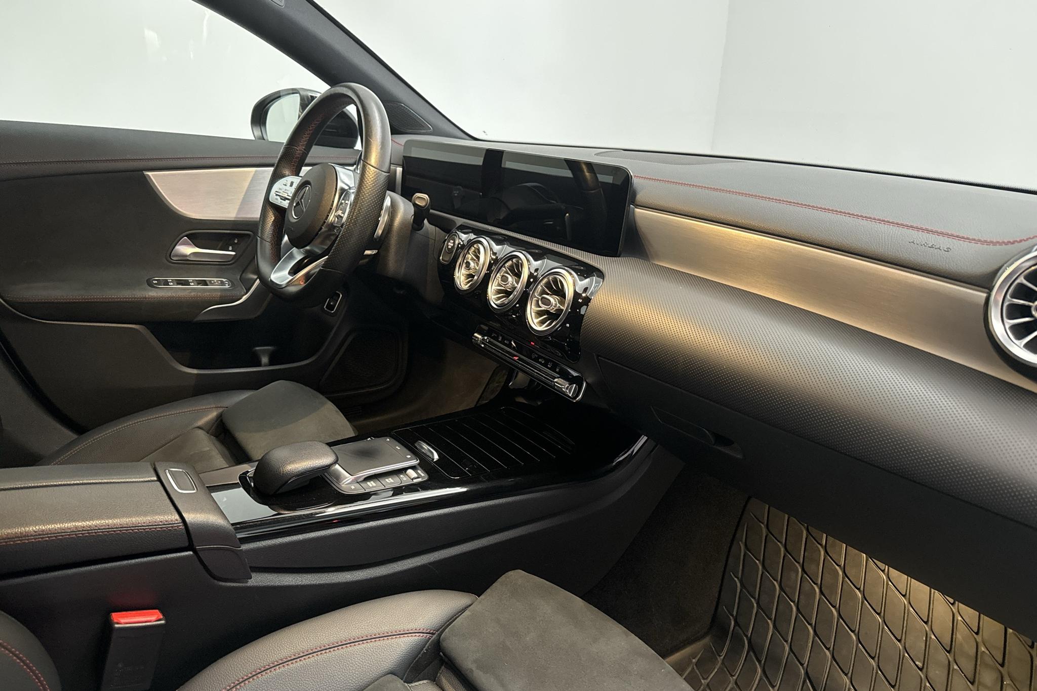 Mercedes CLA 250 e Shooting Brake X118 (218hk) - 101 730 km - Automaattinen - Dark Grey - 2021
