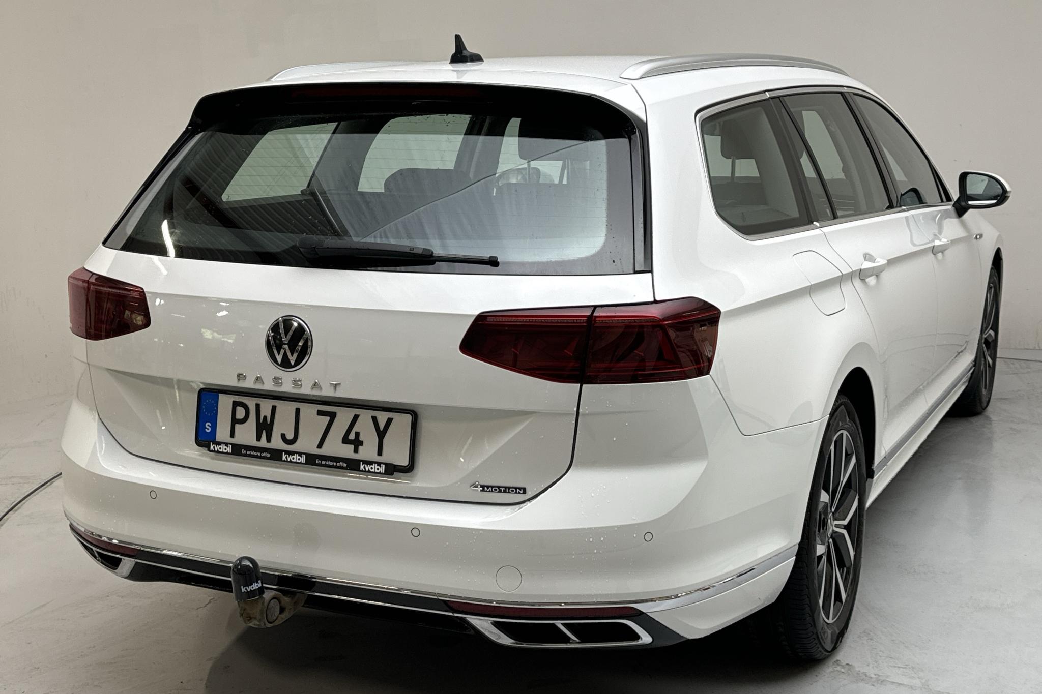 VW Passat 2.0 TDI Sportscombi 4Motion (200hk) - 148 250 km - Automaattinen - valkoinen - 2022