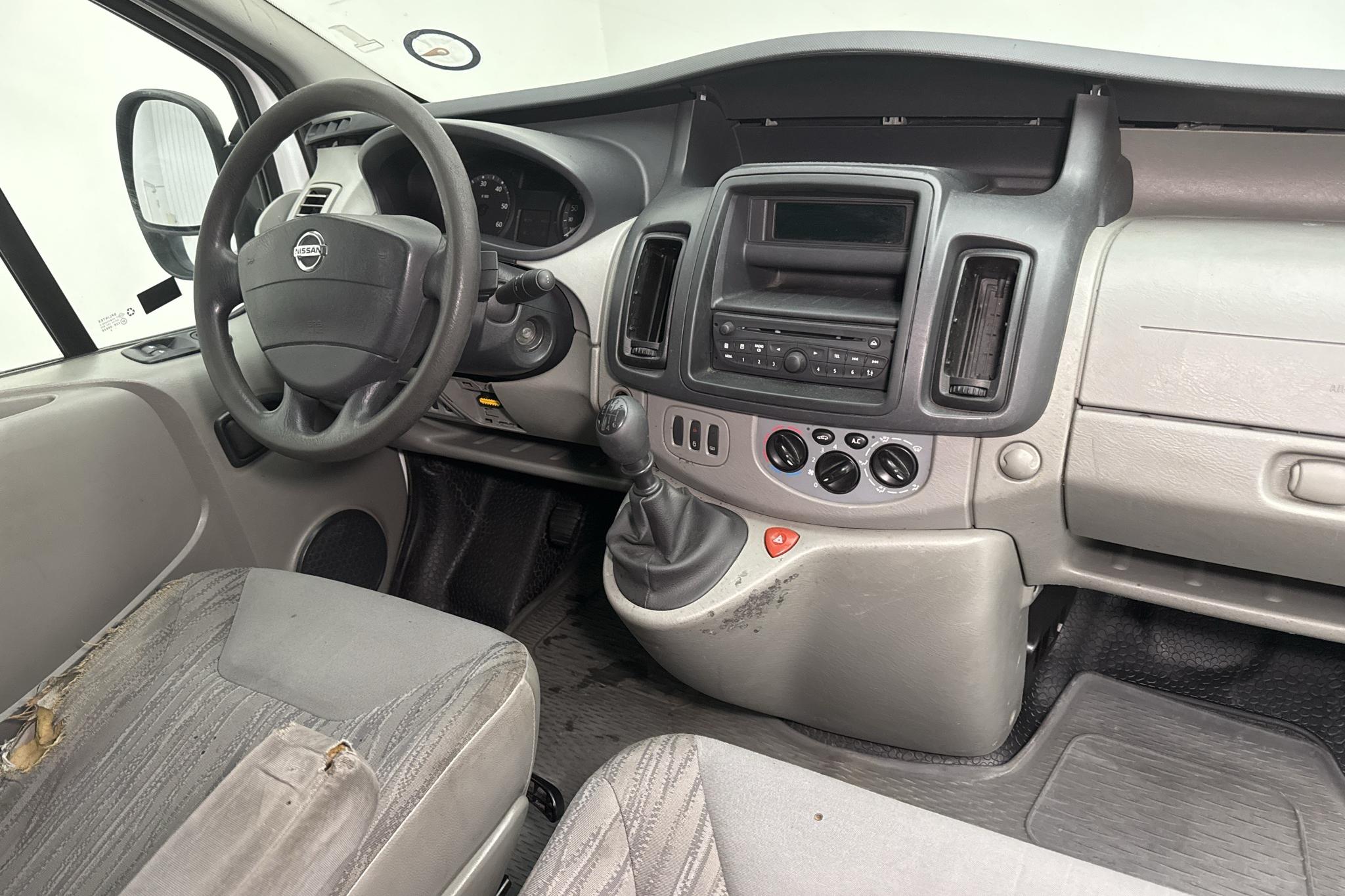 Nissan Primastar 2.0 dCi (114hk) - 194 080 km - Manualna - biały - 2014