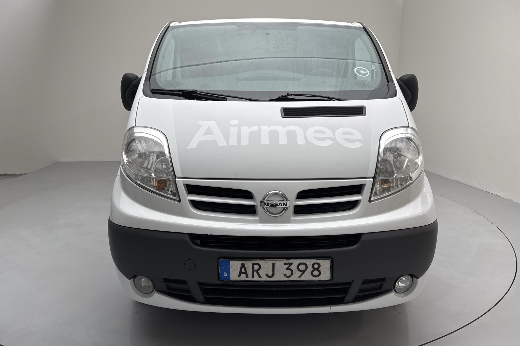 Nissan Primastar 2.0 dCi (114hk) - 194 080 km - Manuaalinen - valkoinen - 2014