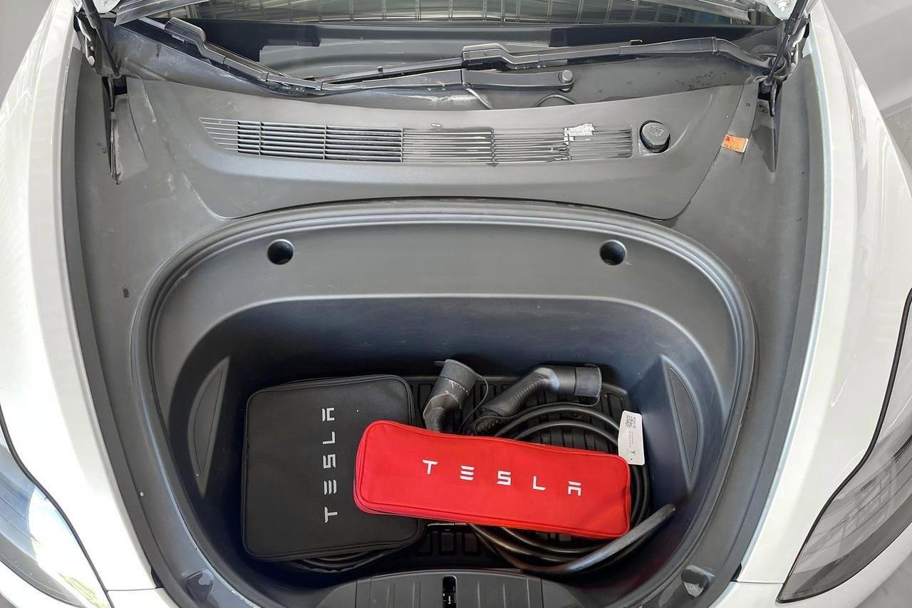 Tesla Model 3 Long Range Dual Motor AWD - 117 770 km - Automaatne - valge - 2021