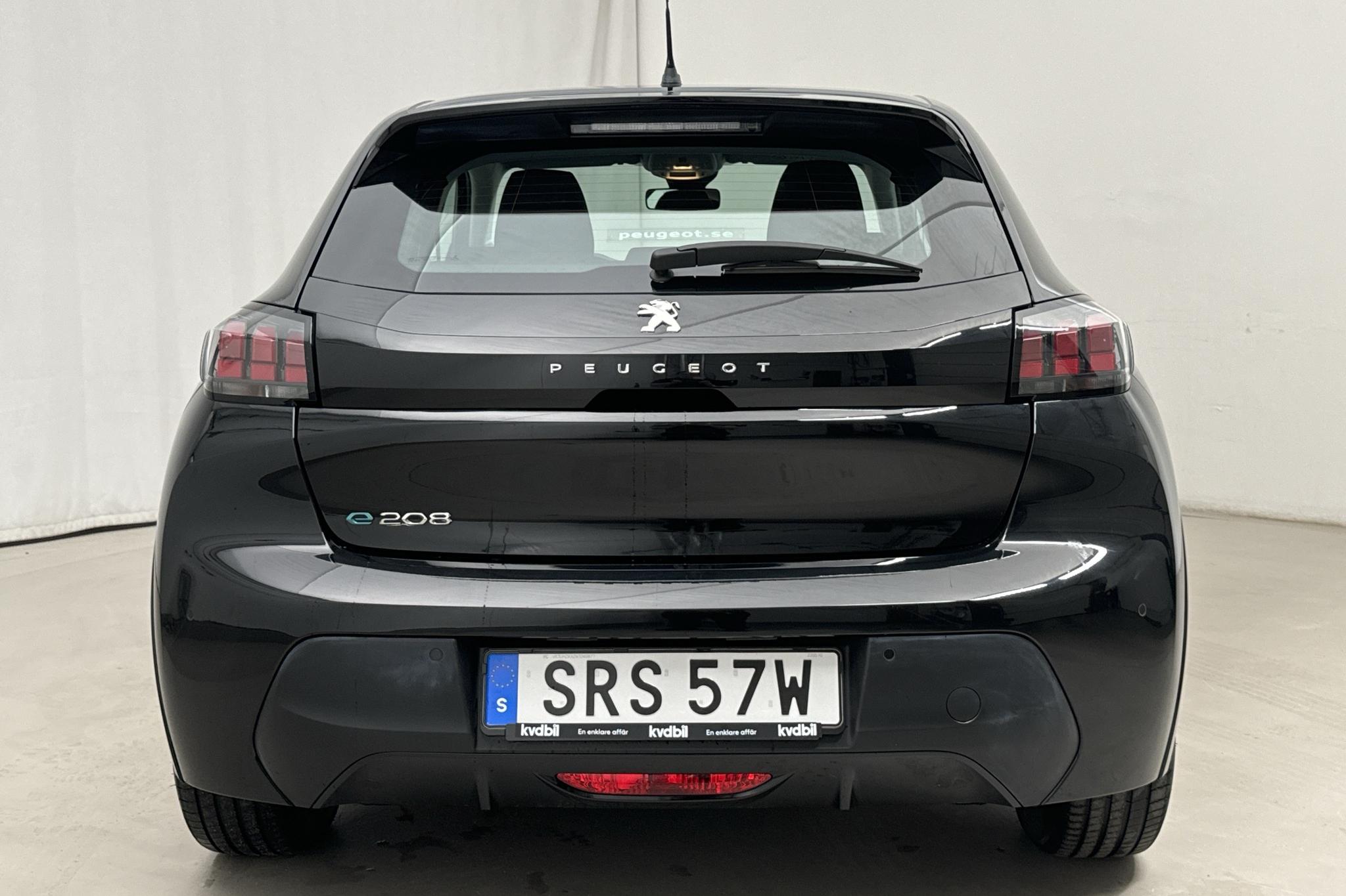 Peugeot e-208 50 kWh 5dr (136hk) - 31 500 km - Automatyczna - czarny - 2022