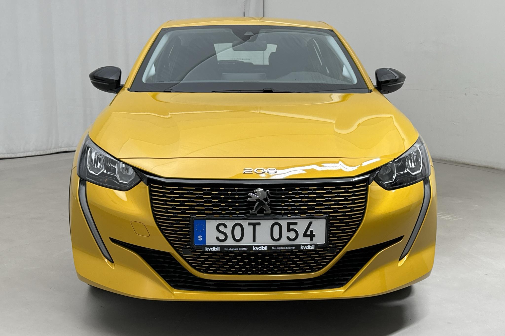 Peugeot e-208 50 kWh 5dr (136hk) - 10 340 km - Automatyczna - żółty - 2022