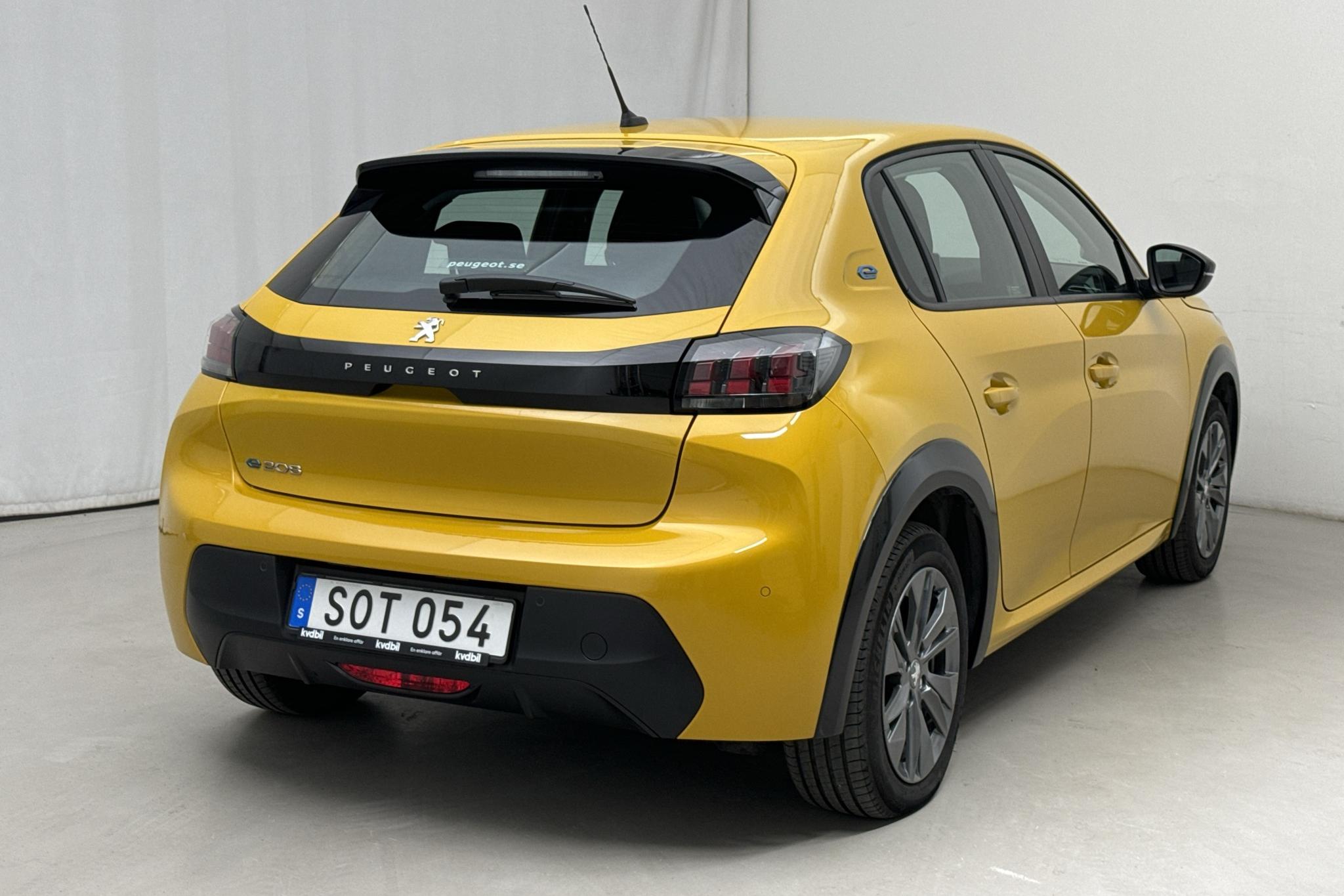 Peugeot e-208 50 kWh 5dr (136hk) - 10 340 km - Automatic - yellow - 2022