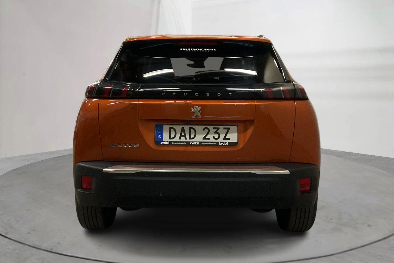 Peugeot e-2008 50 kWh (136hk) - 2 843 mil - Automat - orange - 2022