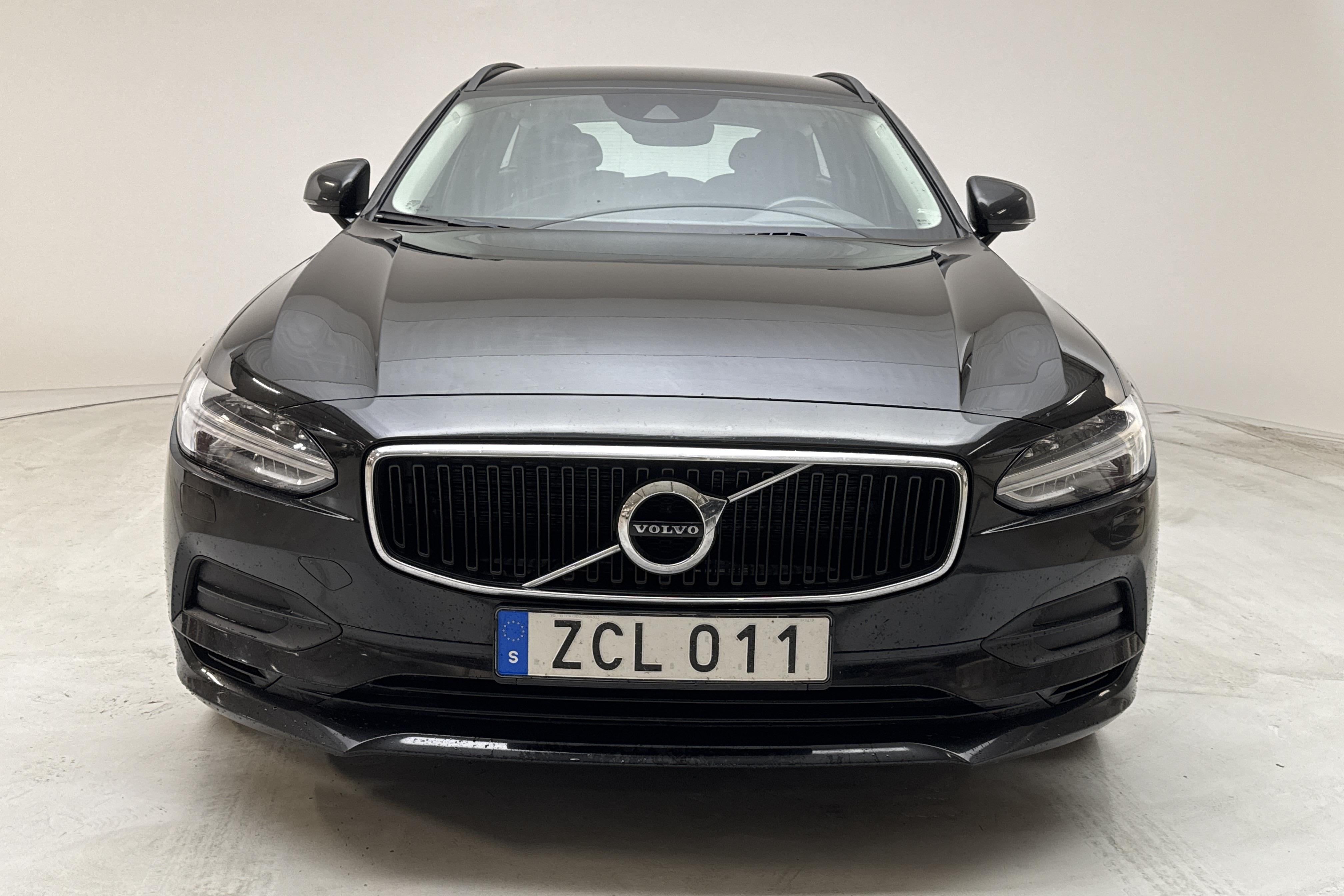 Volvo V90 D3 (150hk) - 16 993 mil - Automat - svart - 2018