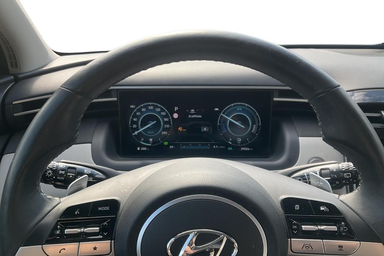 Hyundai Tucson 1.6 GDI plug-in hybrid 4WD (265hk) - 29 030 km - Automaatne - punane - 2022