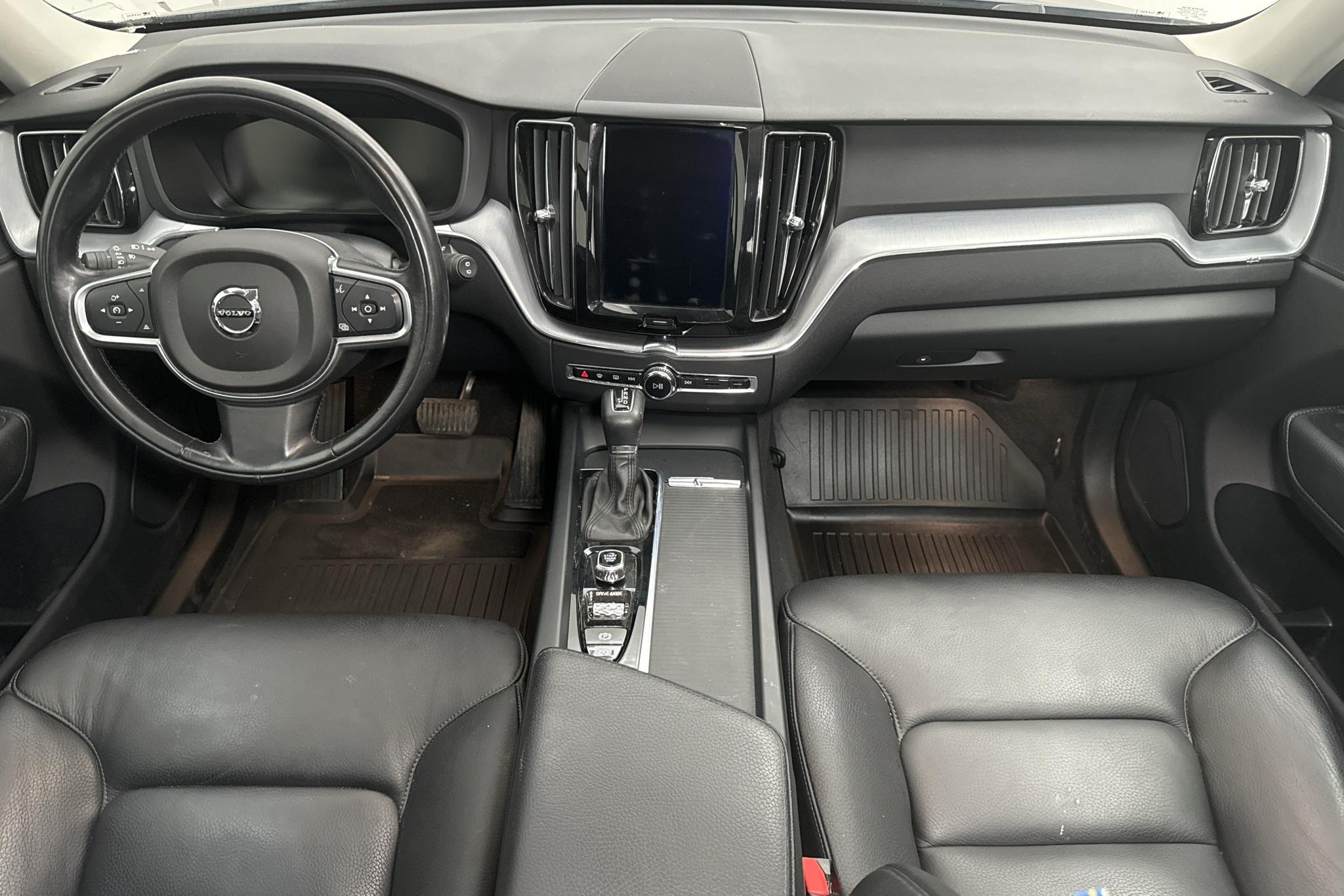 Volvo XC60 D4 AWD (190hk) - 85 400 km - Automatyczna - Dark Blue - 2018