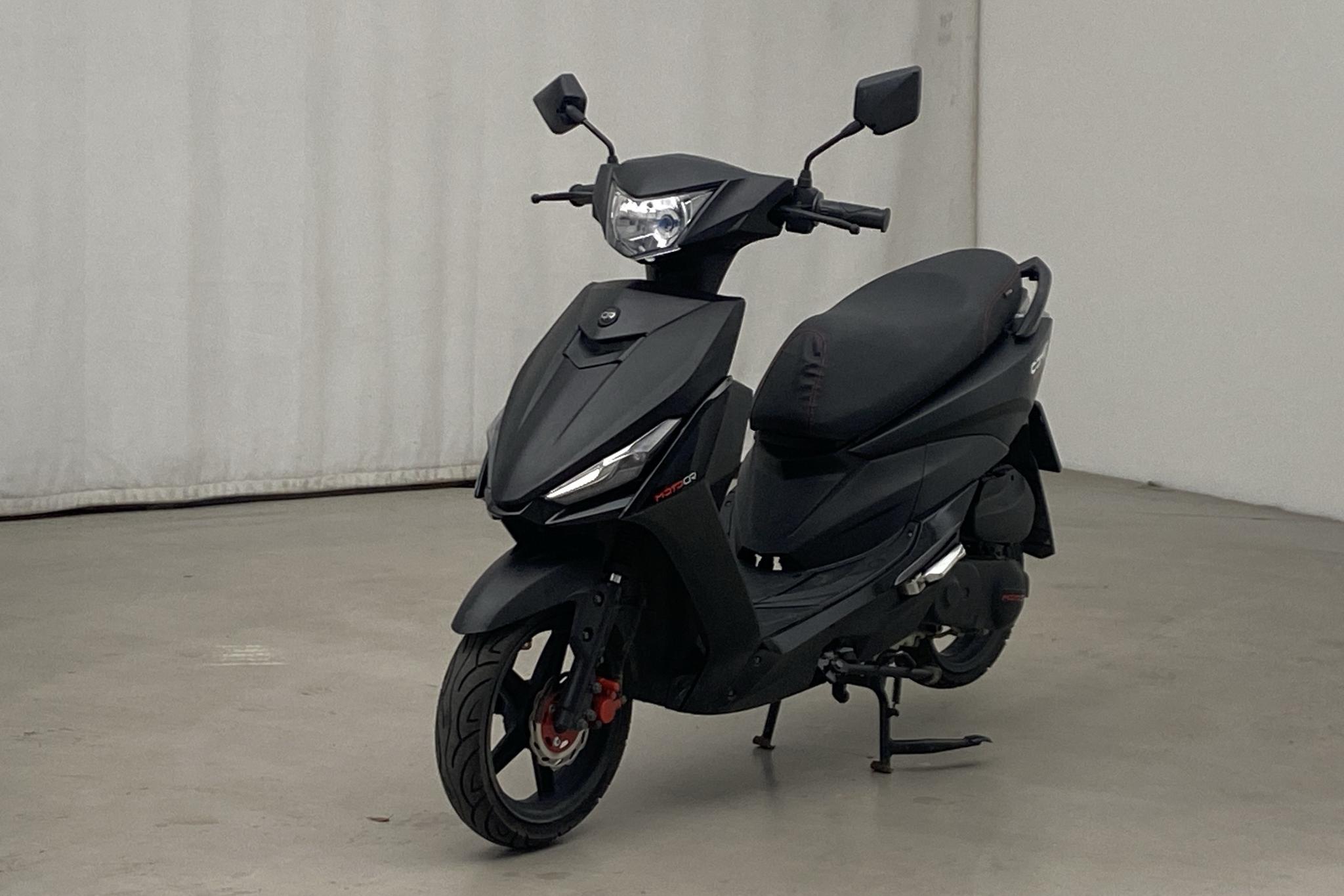 MOTOCR COMET Moped KlassI - 3 720 km - Automaatne - 2023