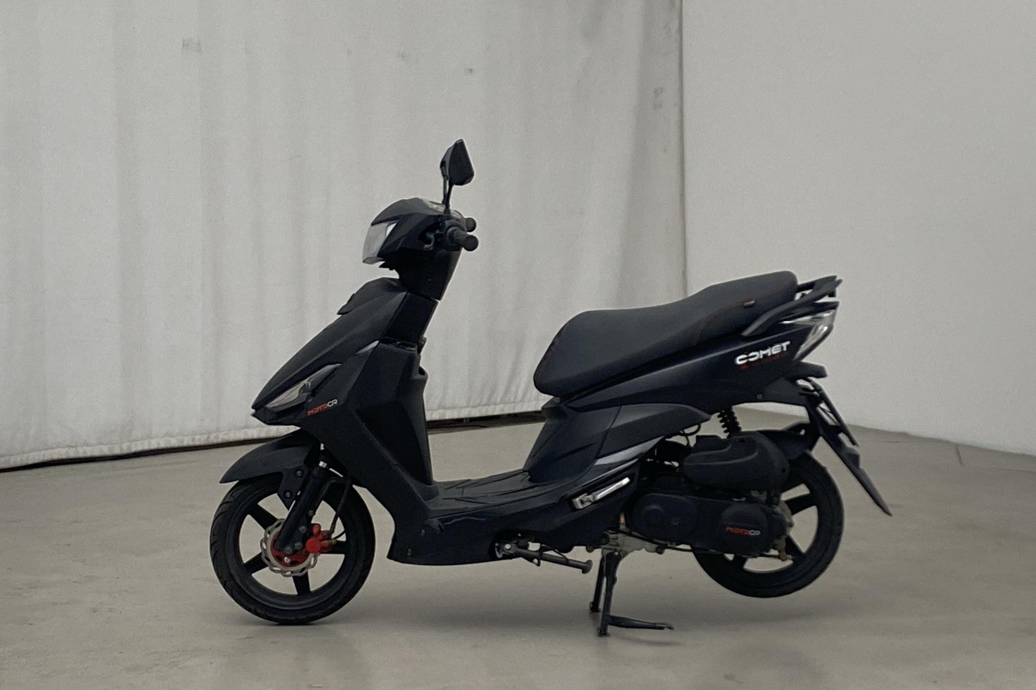 MOTOCR COMET Moped KlassI - 3 720 km - Automaattinen - 2023