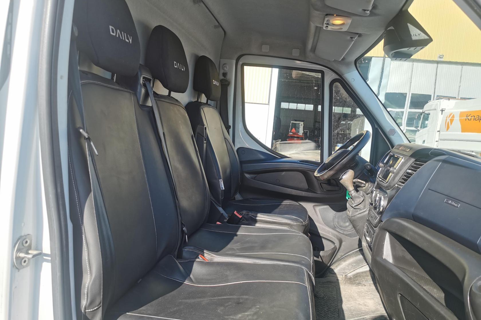 IVECO DAILY 50C18H - 68 621 km - Automaatne - valge - 2021