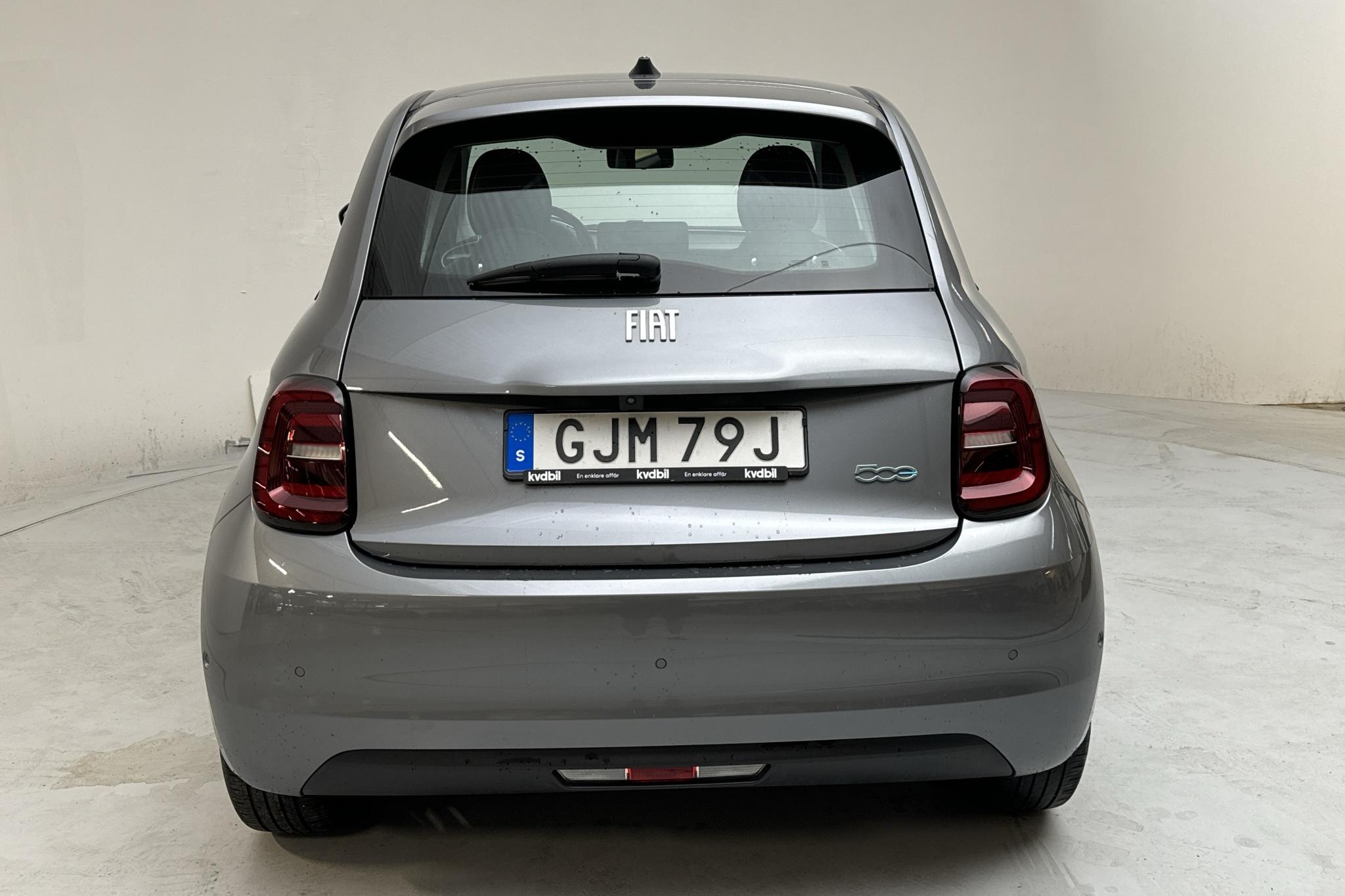 Fiat 500e (95hk) - 35 040 km - Automatic - gray - 2021