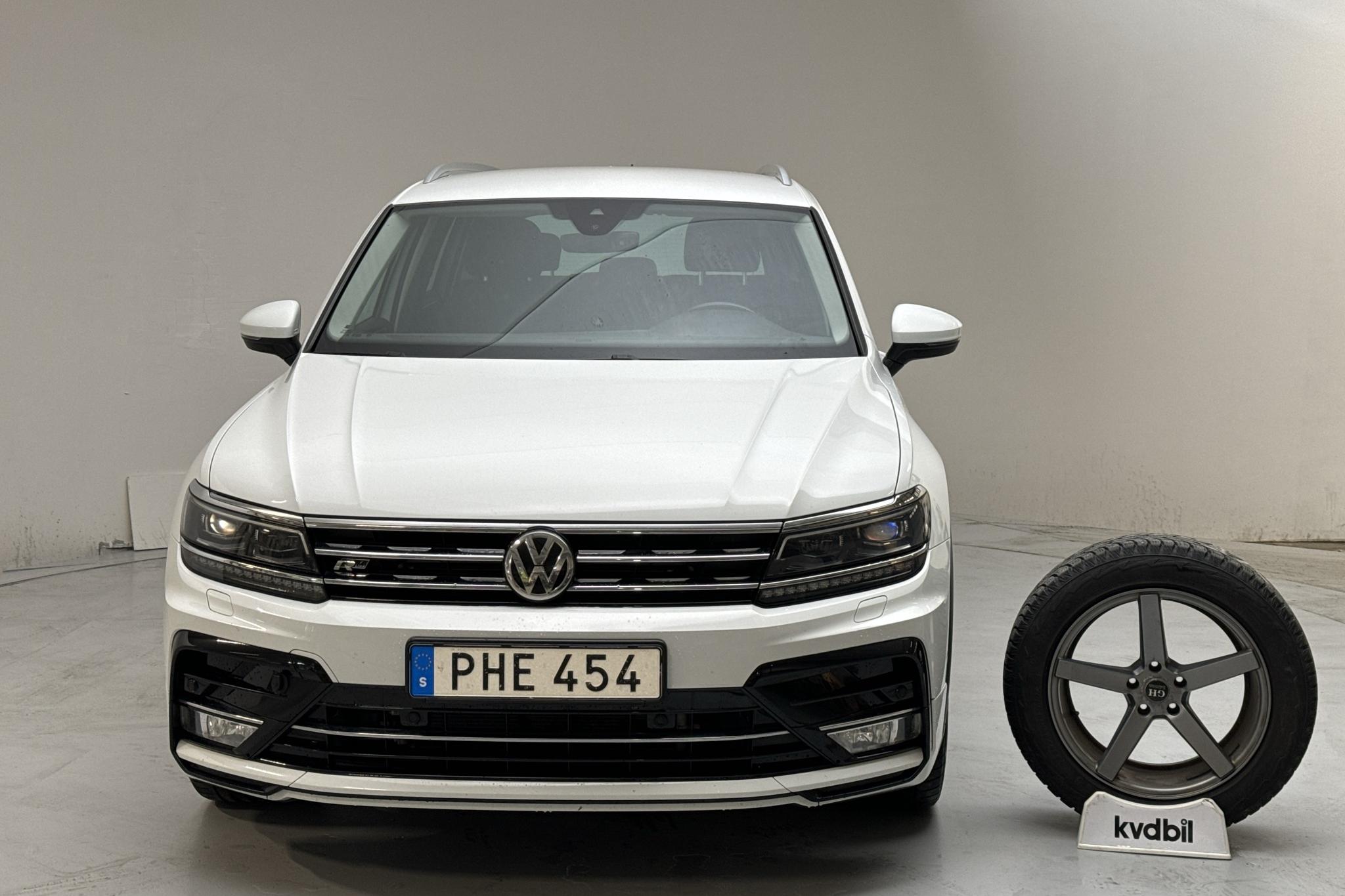 VW Tiguan 2.0 TDI 4MOTION (190hk) - 158 950 km - Automatyczna - biały - 2017