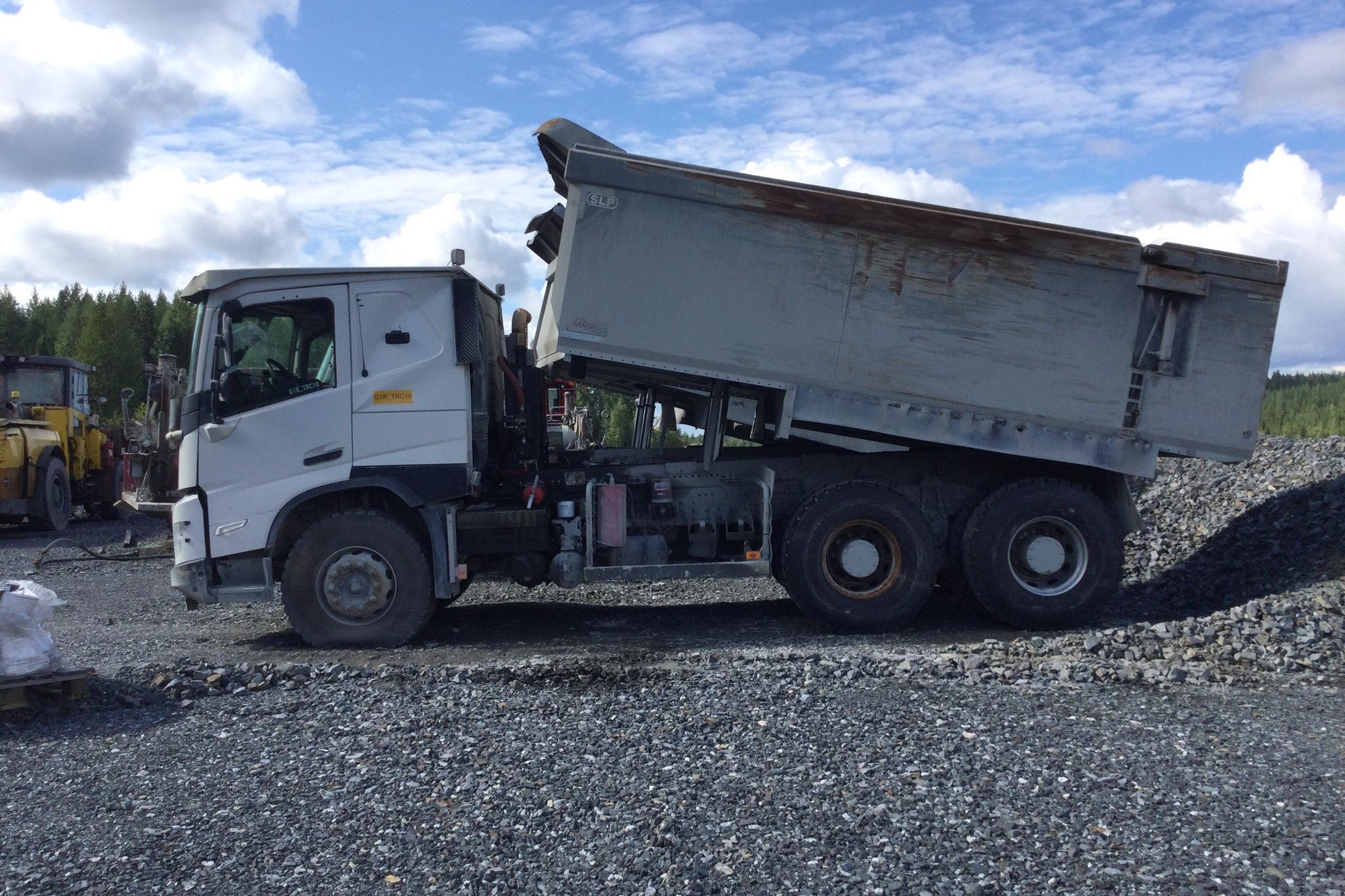 VOLVO FMX dumperbil - 74 565 km - Automatic - white - 2021