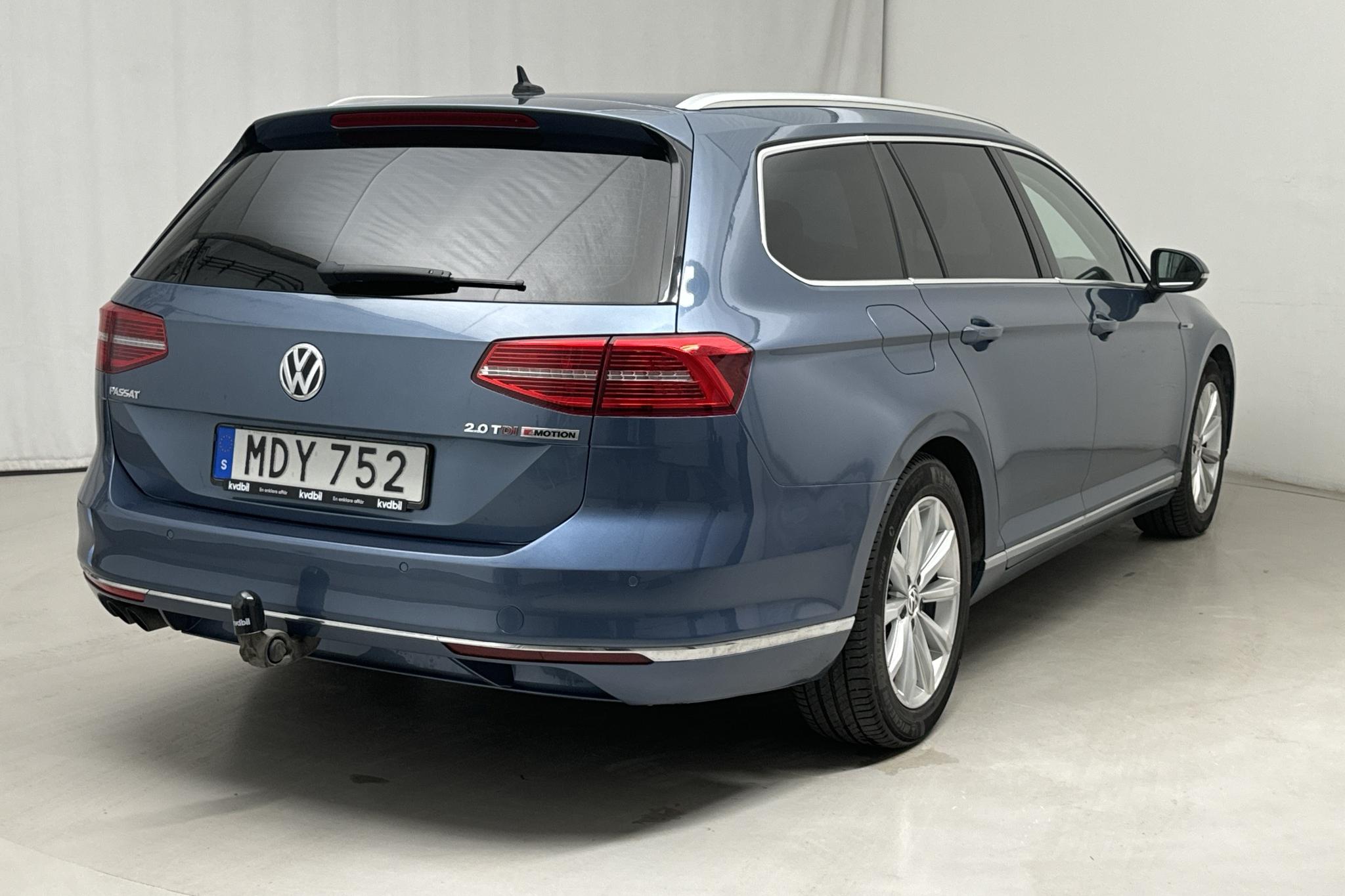 VW Passat 2.0 TDI Sportscombi 4MOTION (190hk) - 148 640 km - Automatyczna - niebieski - 2016