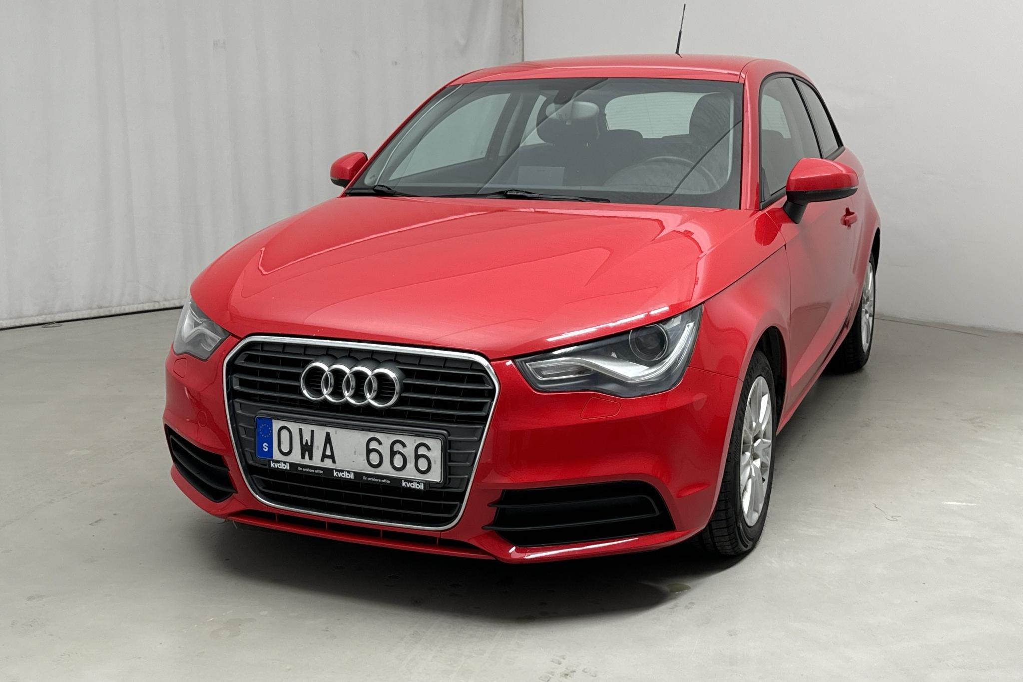 Audi A1 1.2 TFSI (86hk) - 155 880 km - Käsitsi - punane - 2011