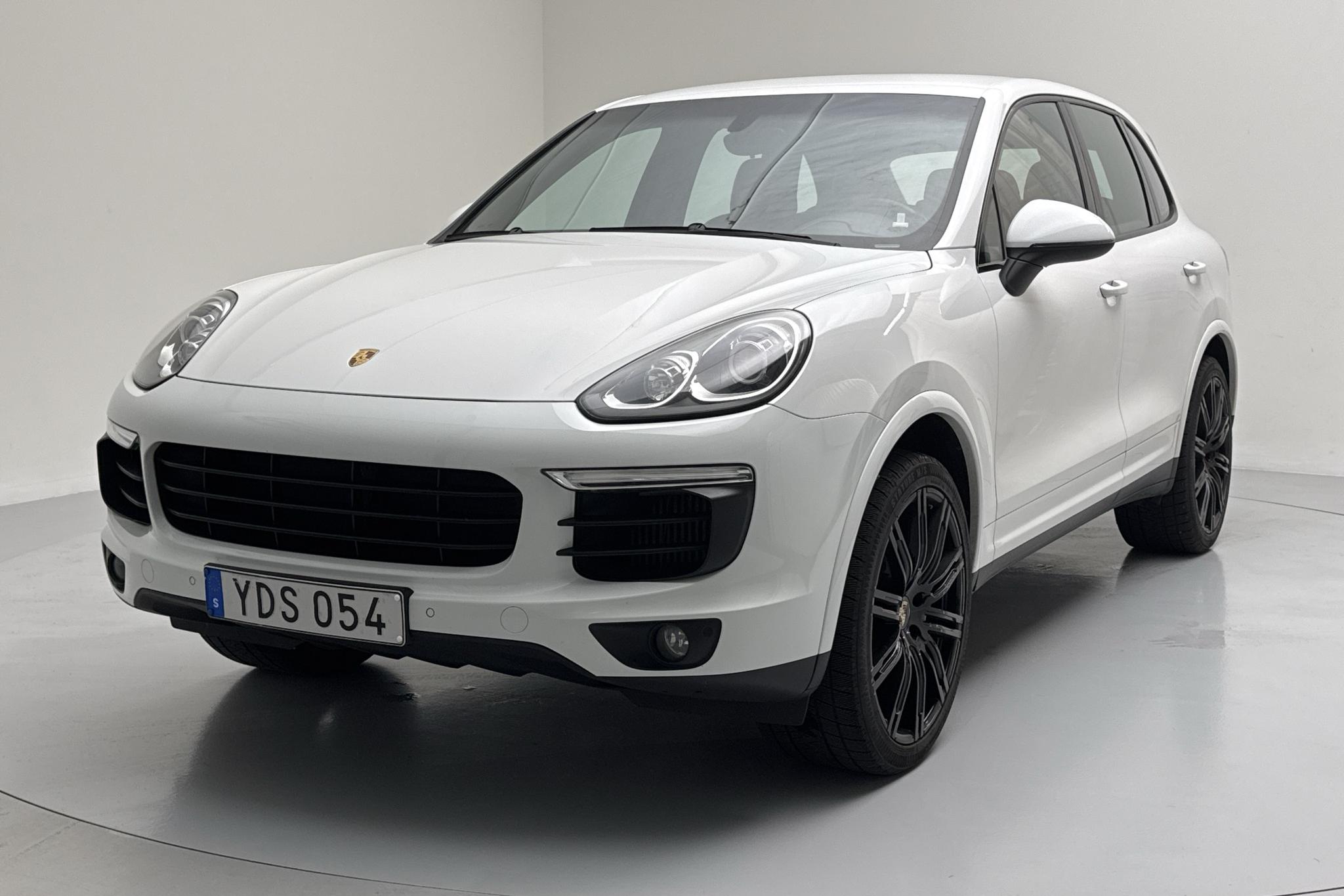 Porsche Cayenne Diesel (262hk) - 129 590 km - Automatyczna - biały - 2016