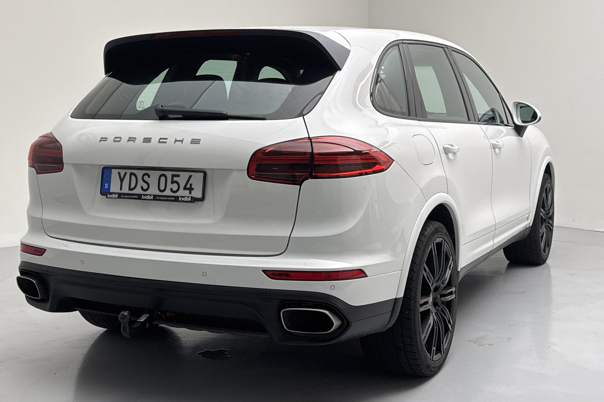 Porsche Cayenne Diesel (262hk) - 129 590 km - Automatyczna - biały - 2016