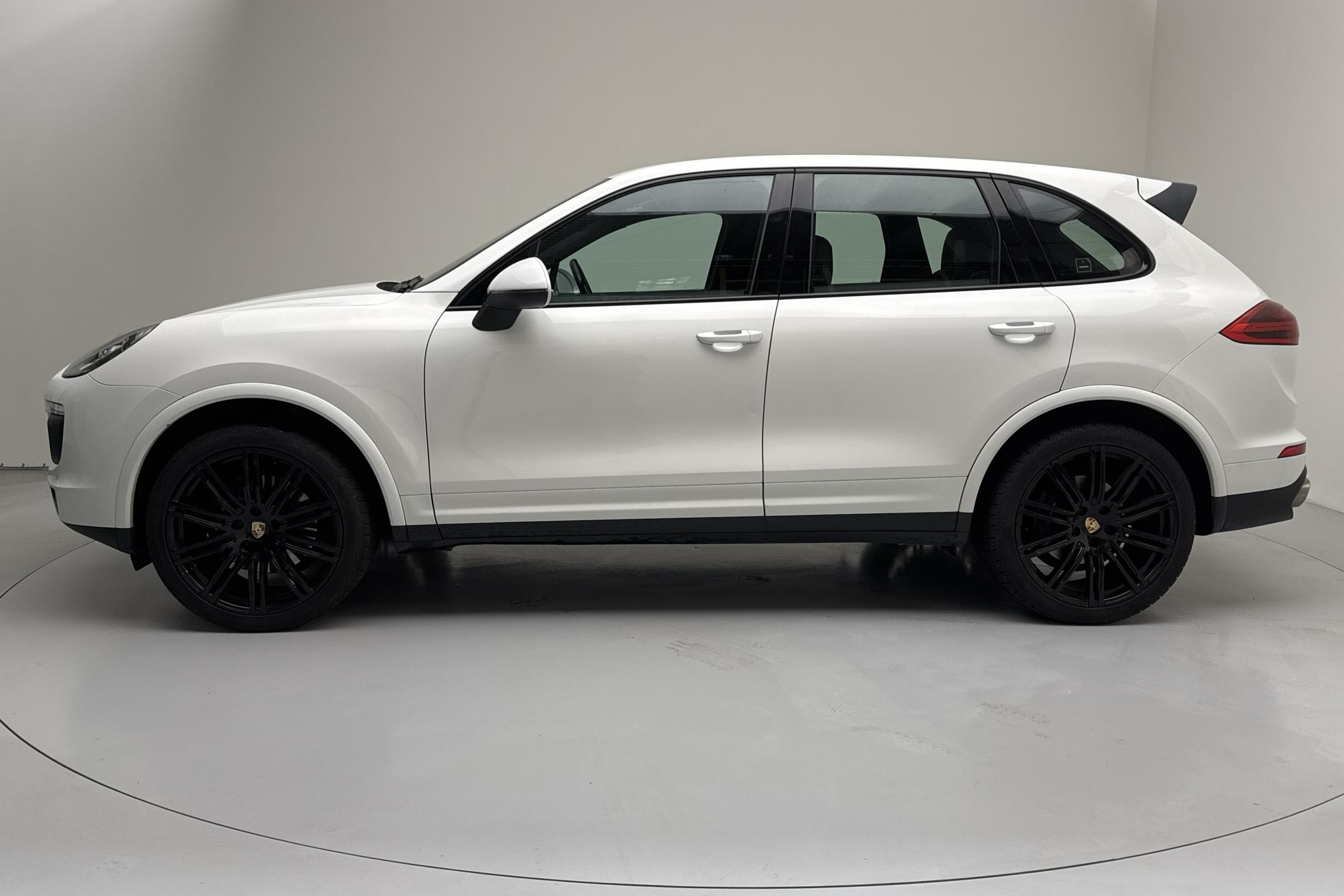 Porsche Cayenne Diesel (262hk) - 129 590 km - Automatyczna - biały - 2016