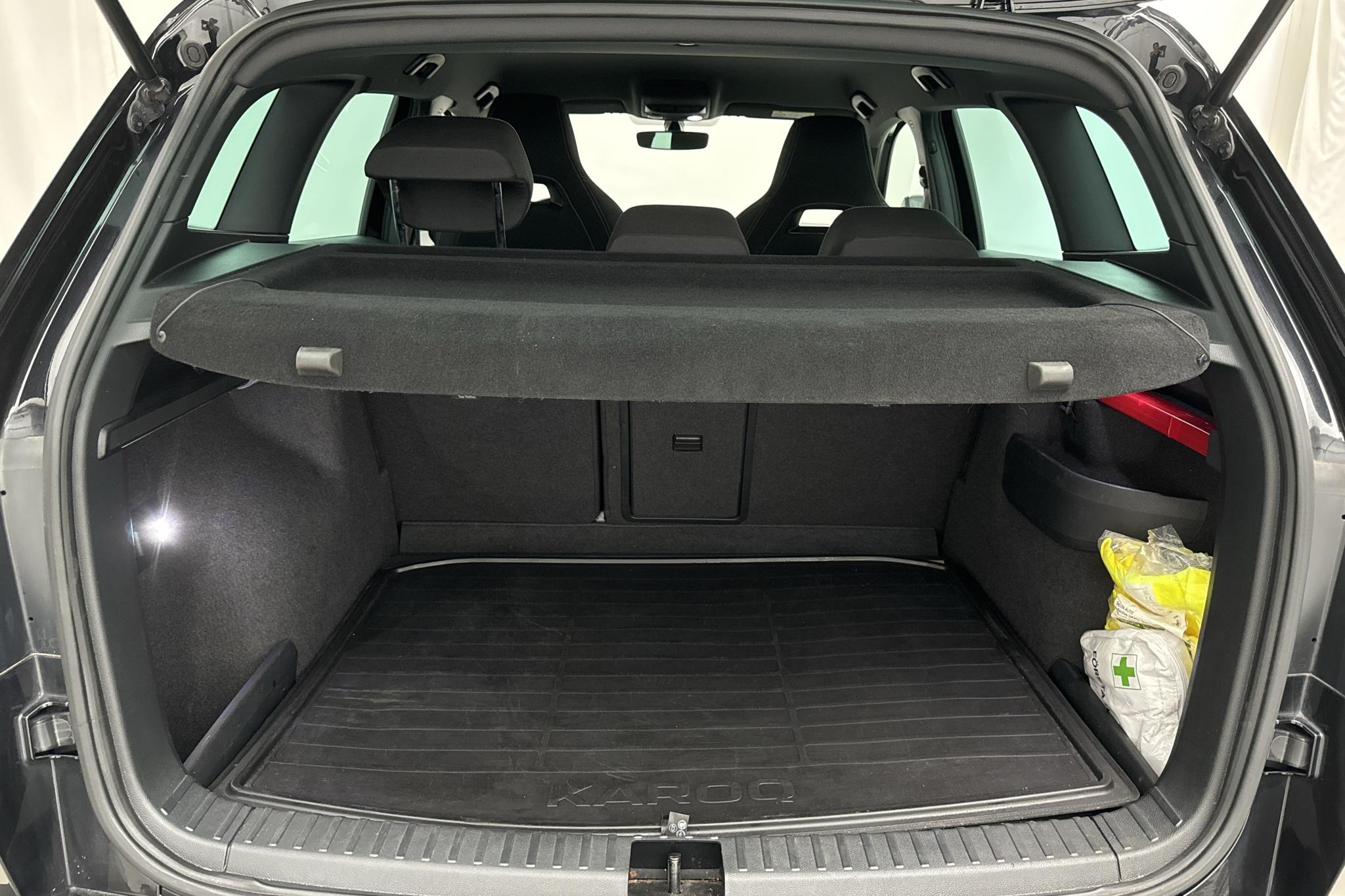 Skoda Karoq 2.0 TDI 4X4 (150hk) - 7 100 mil - Automat - svart - 2020