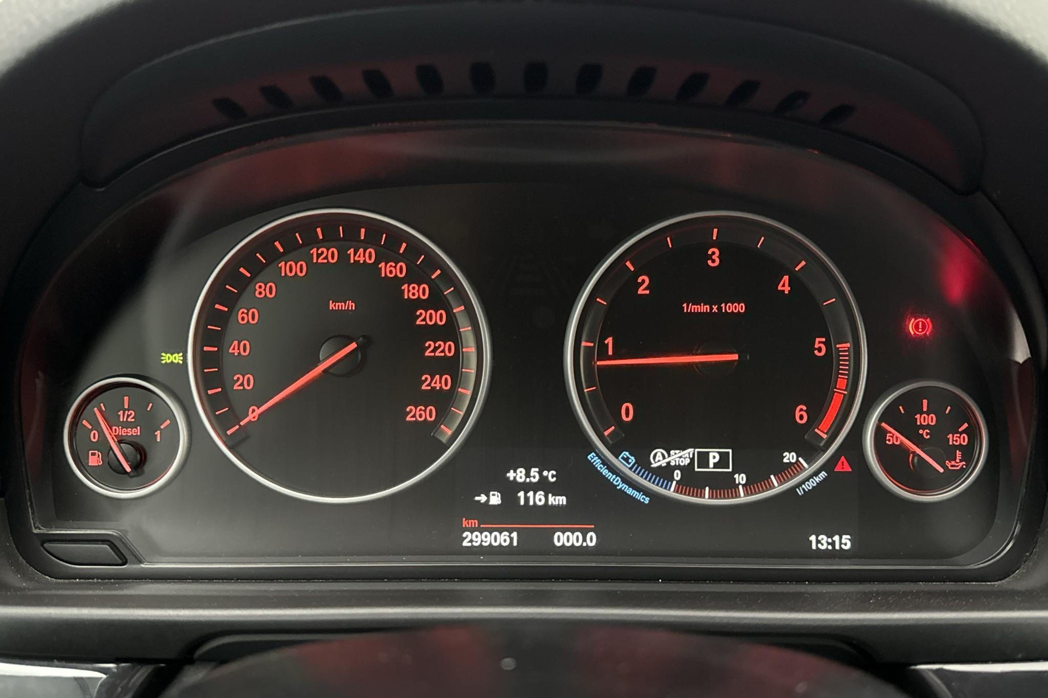 BMW 520d Touring, F11 (190hk) - 299 060 km - Automatyczna - biały - 2016