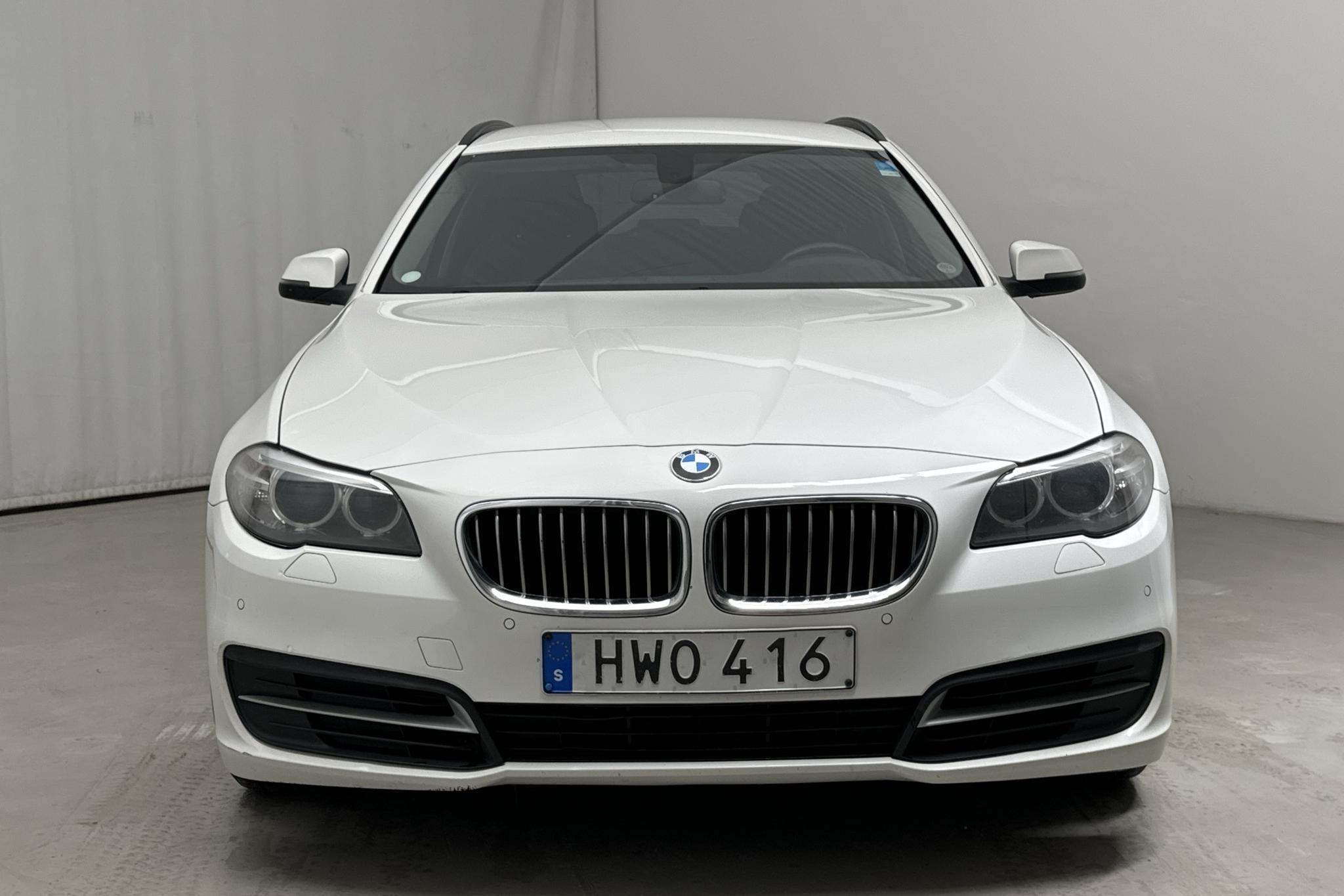 BMW 520d Touring, F11 (190hk) - 299 060 km - Automatyczna - biały - 2016