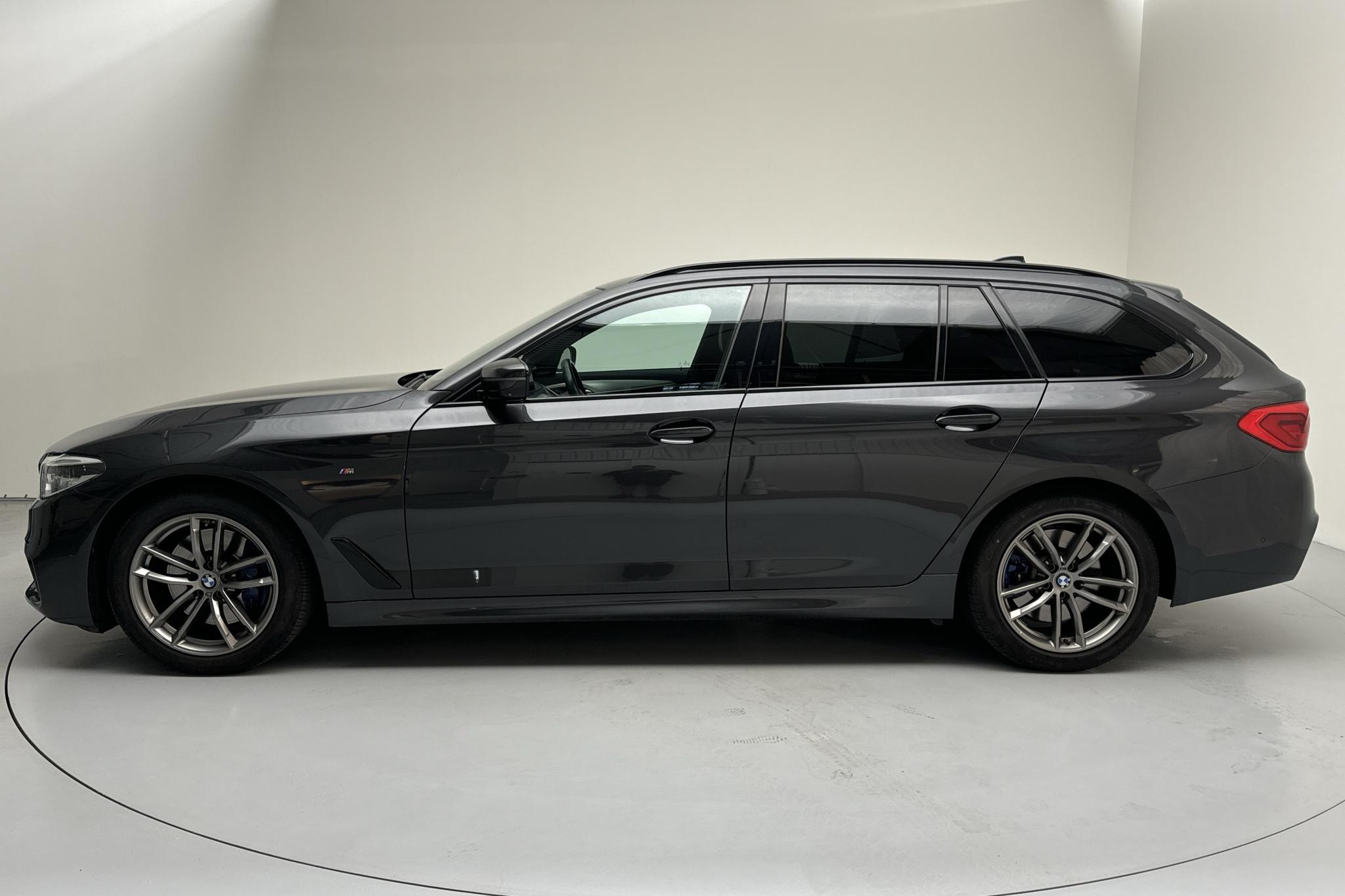 BMW 530i xDrive Touring, G31 (252hk) - 88 020 km - Automaatne - hall - 2019