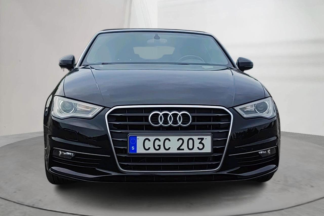 Audi A3 2.0 TDI Cabriolet (150hk) - 9 733 mil - Automat - svart - 2015