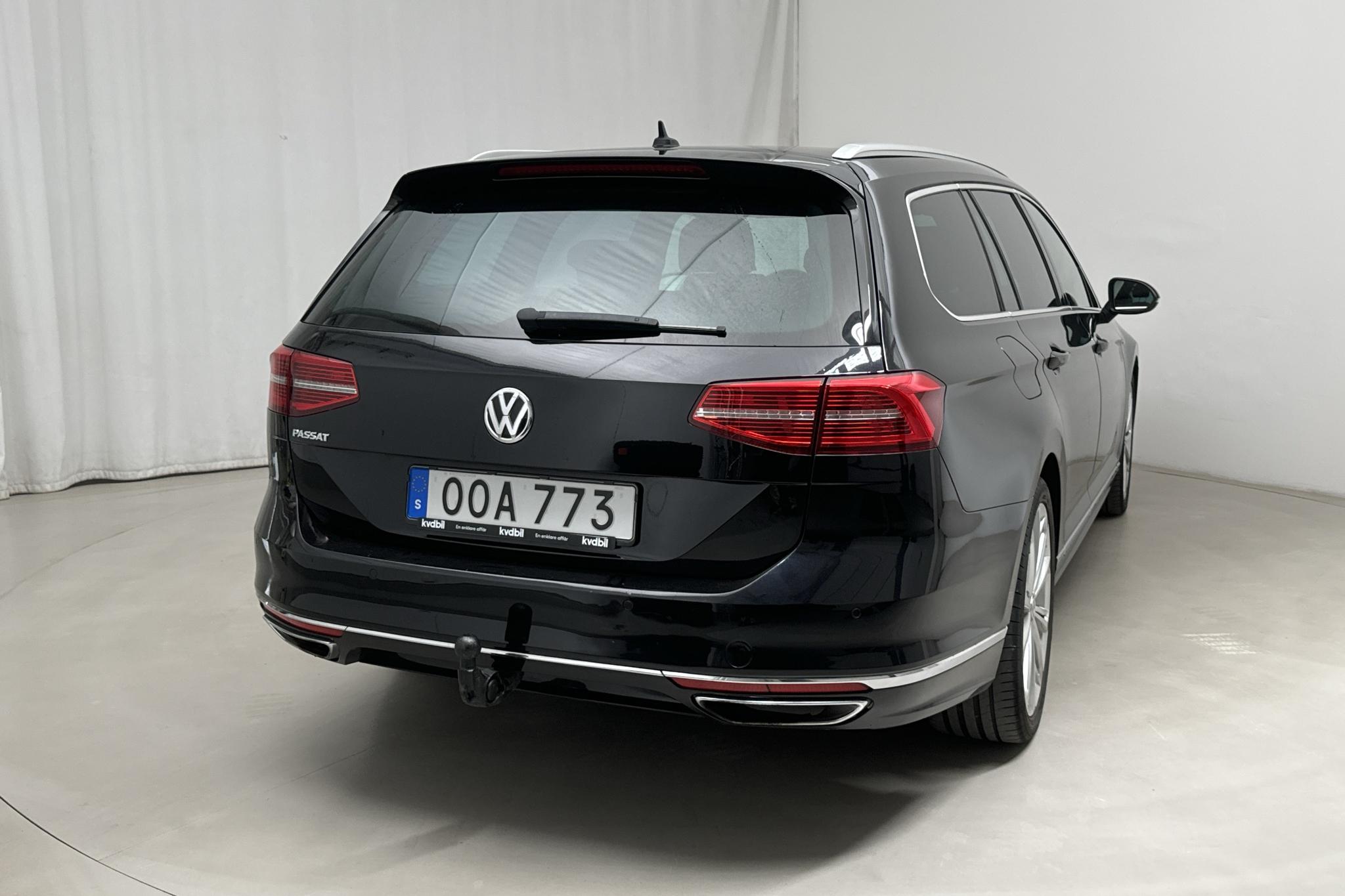 VW Passat 2.0 TSI Sportscombi 4MOTION (280hk) - 104 620 km - Automatyczna - czarny - 2018