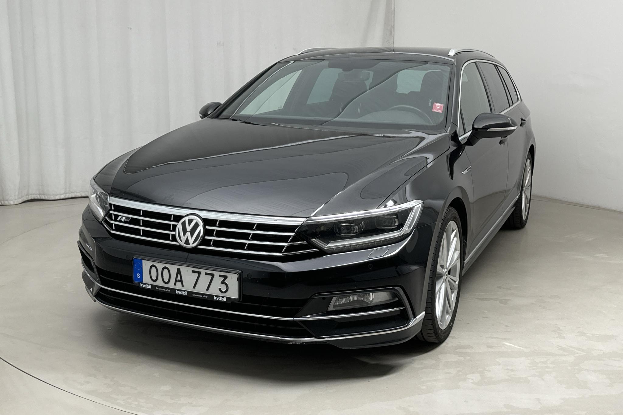 VW Passat 2.0 TSI Sportscombi 4MOTION (280hk) - 10 462 mil - Automat - svart - 2018