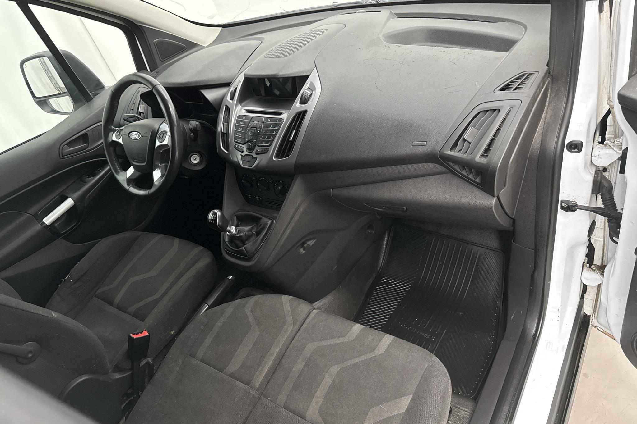 Ford Transit Connect 1.6 TDCi (115hk) - 326 180 km - Manuaalinen - valkoinen - 2015