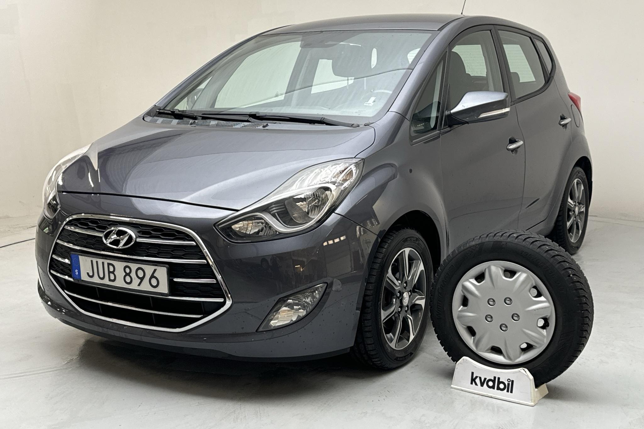 Hyundai ix20 1.6 (125hk) - 12 072 mil - Automat - Dark Grey - 2016