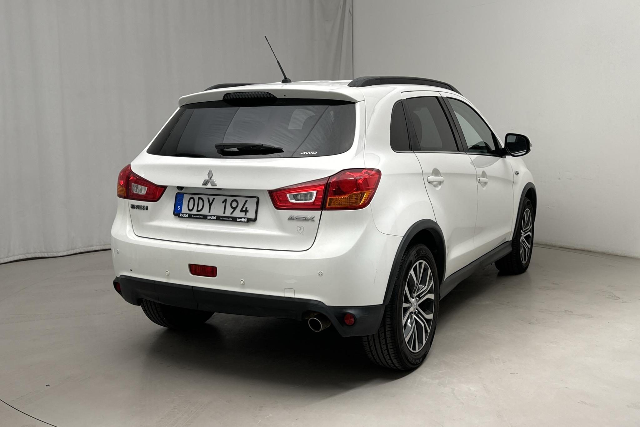 Mitsubishi ASX 2.2D 4WD (150hk) - 132 620 km - Automaattinen - valkoinen - 2016