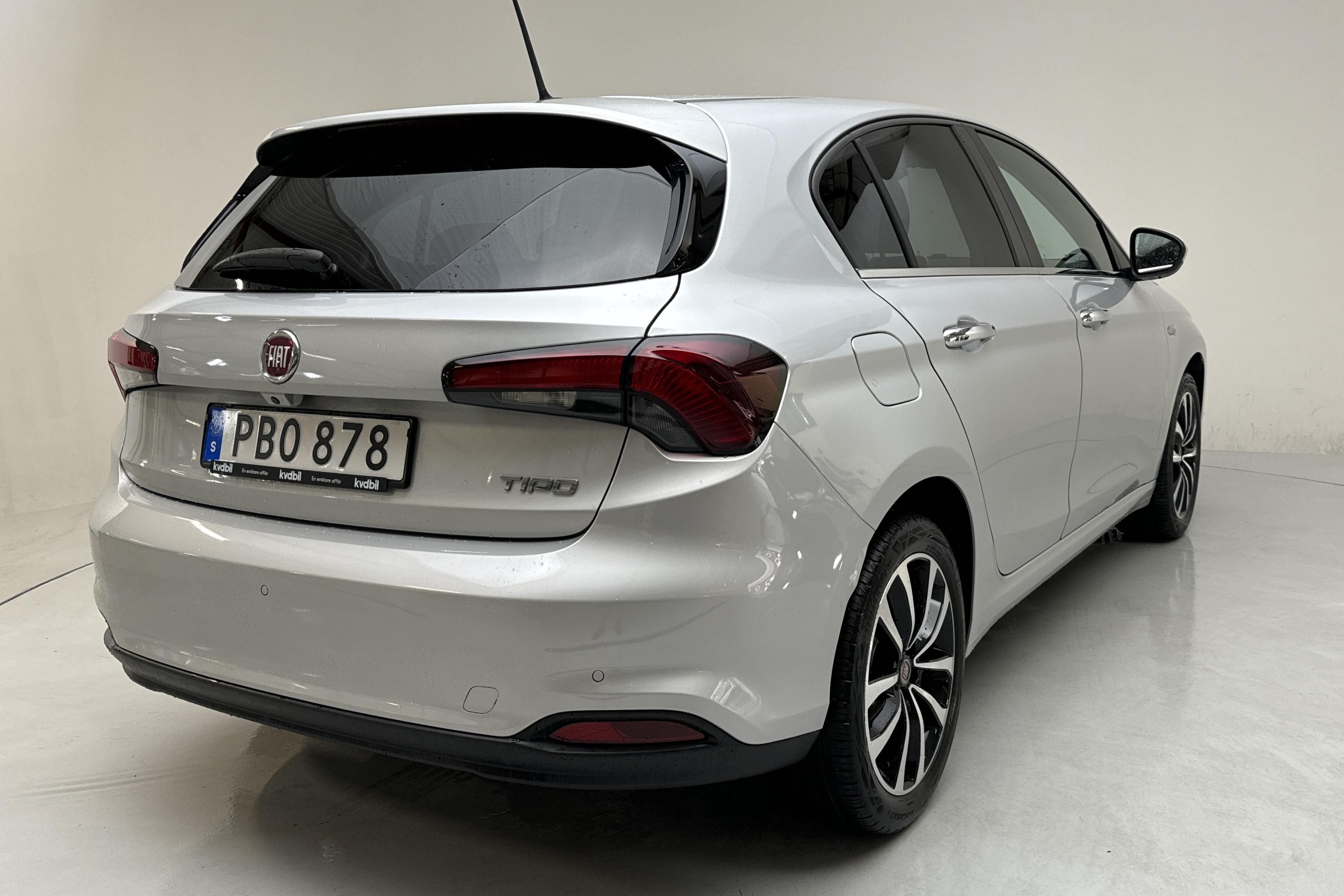 Fiat Tipo 1.4 5dr (120hk) - 6 241 mil - Manuell - grå - 2020