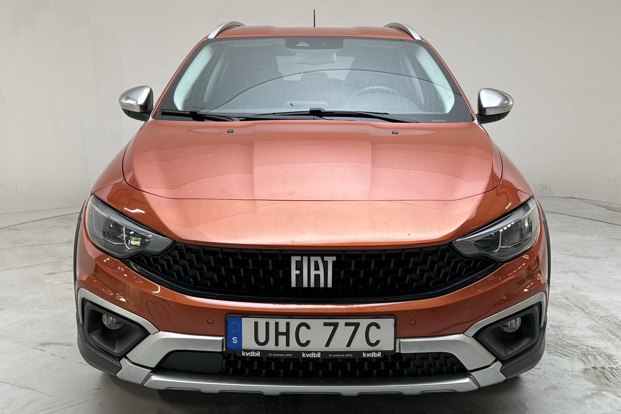 Fiat Tipo 1.0 5dr (100hk) - 60 170 km - Manualna - Pomarańczowy - 2021