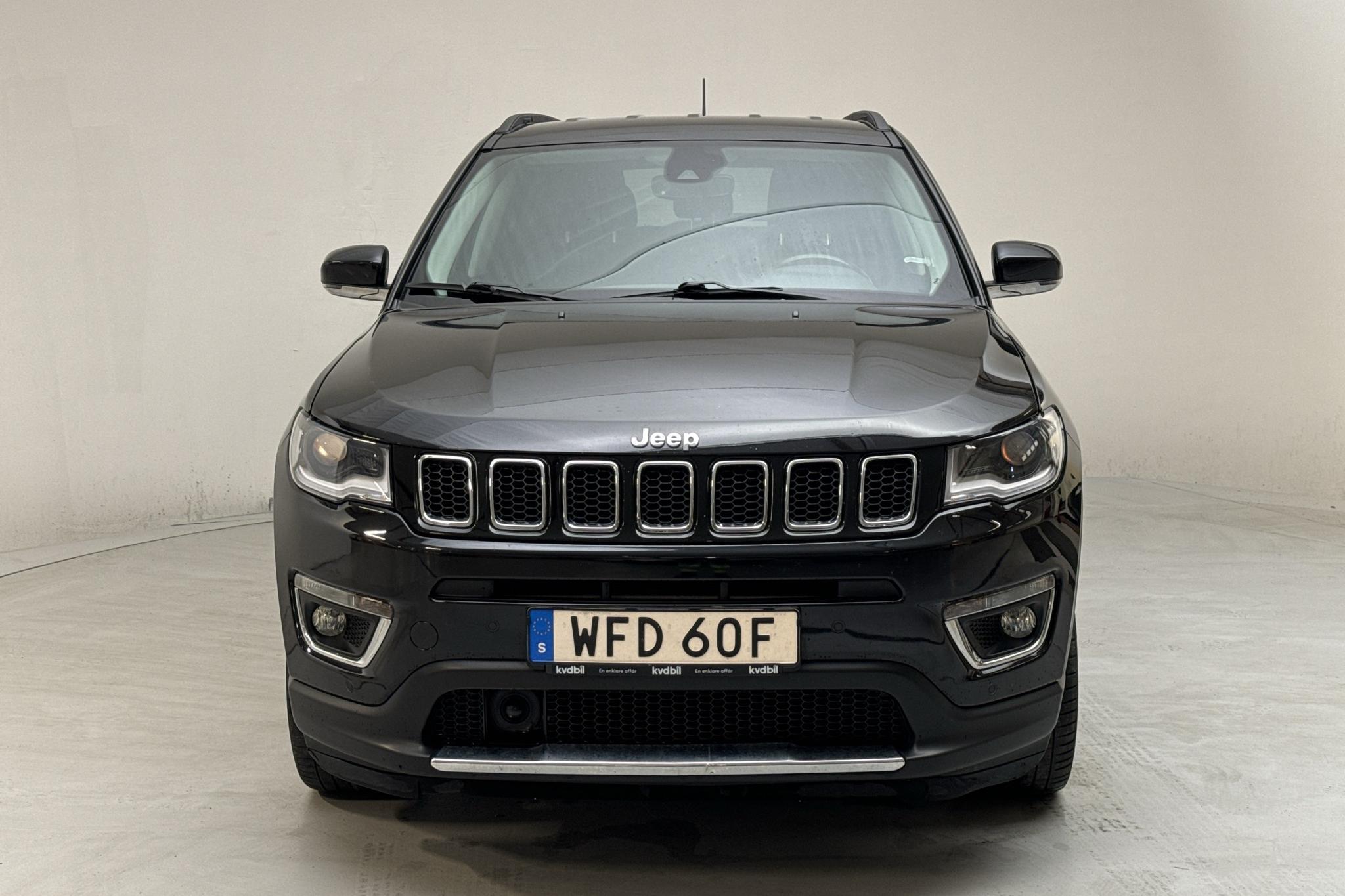 Jeep Compass 1.3 PHEV 4WD (190hk) - 90 920 km - Automatic - black - 2020