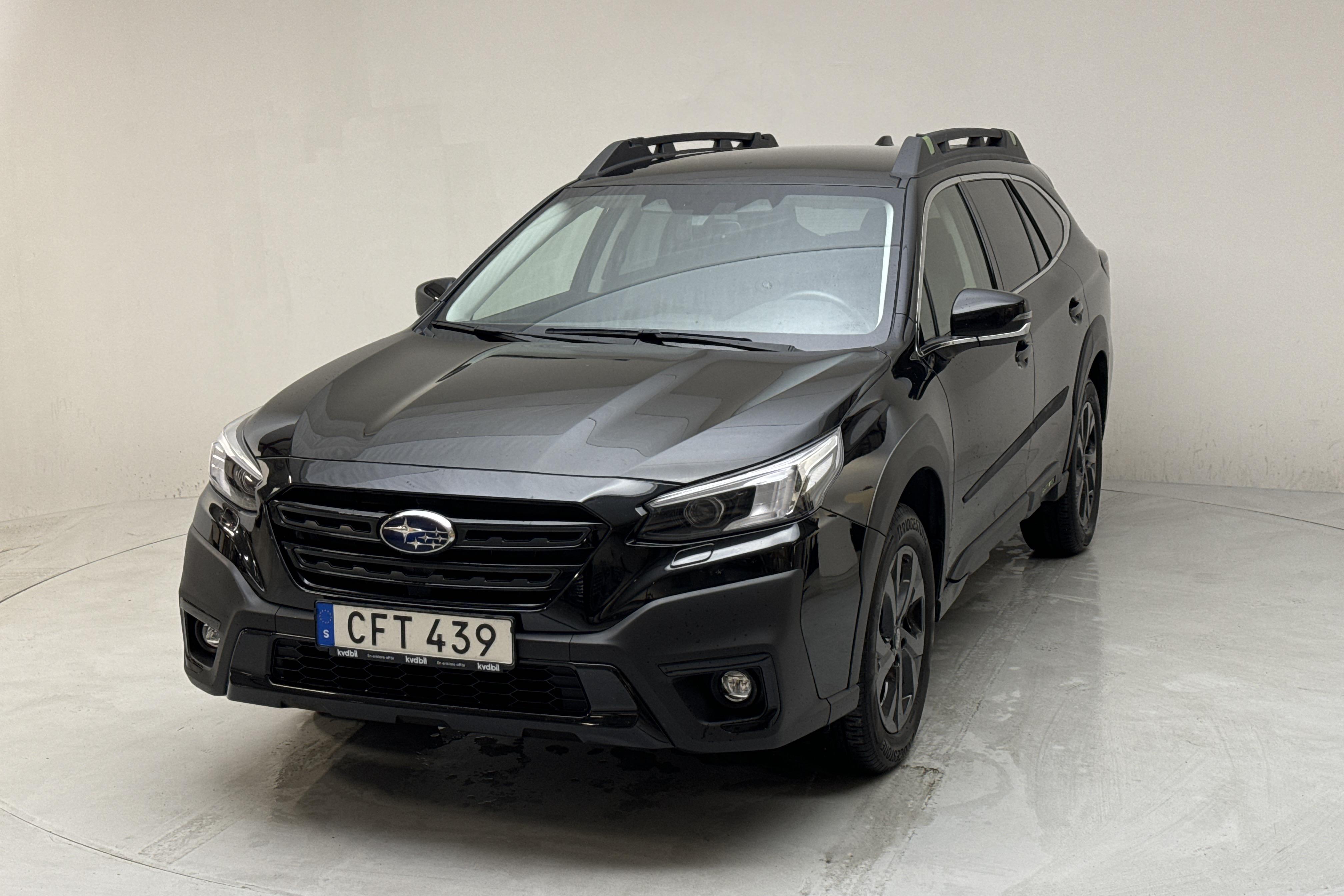 Subaru Outback 2.5i XFuel 4WD (169hk) - 4 906 mil - Automat - svart - 2021