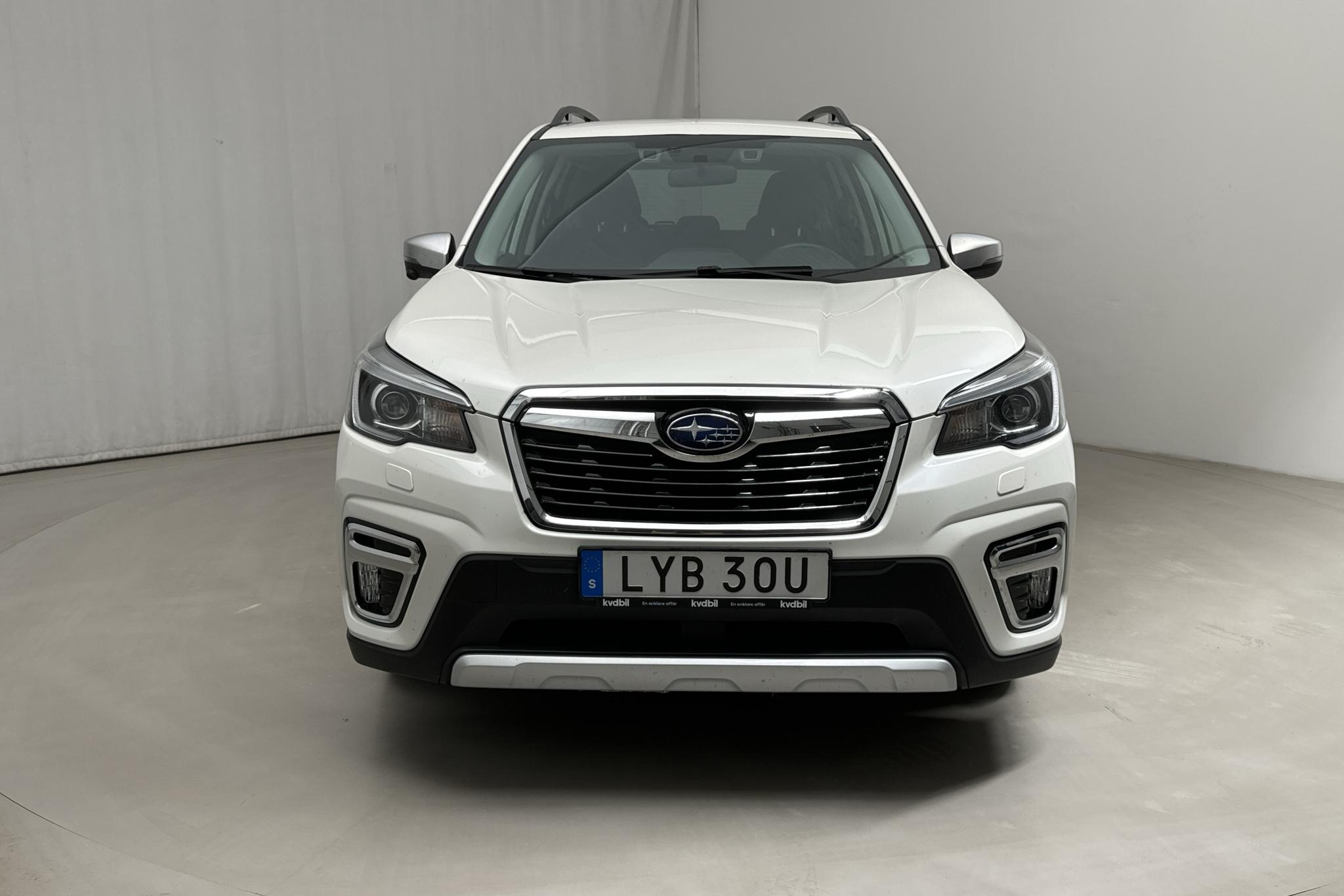 Subaru Forester e-Boxer 2.0i AWD (150hk) - 76 040 km - Automaattinen - valkoinen - 2020